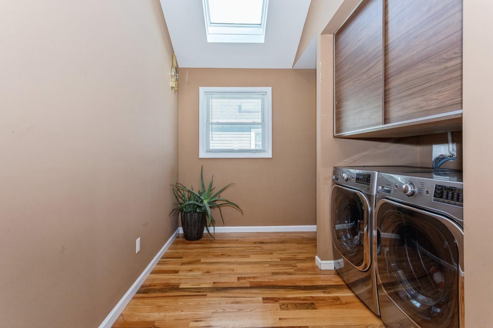 Single Family Emporia  Nassau County, NY 11003, MLS-878905-14