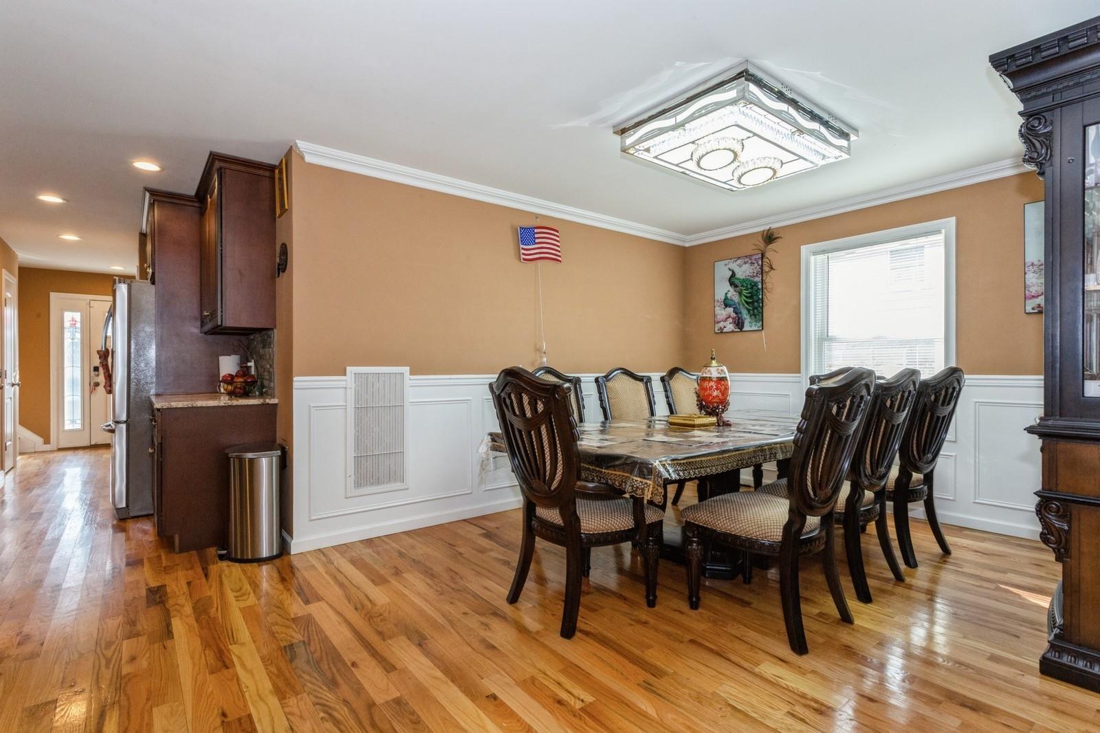 Single Family Emporia  Nassau County, NY 11003, MLS-878905-9