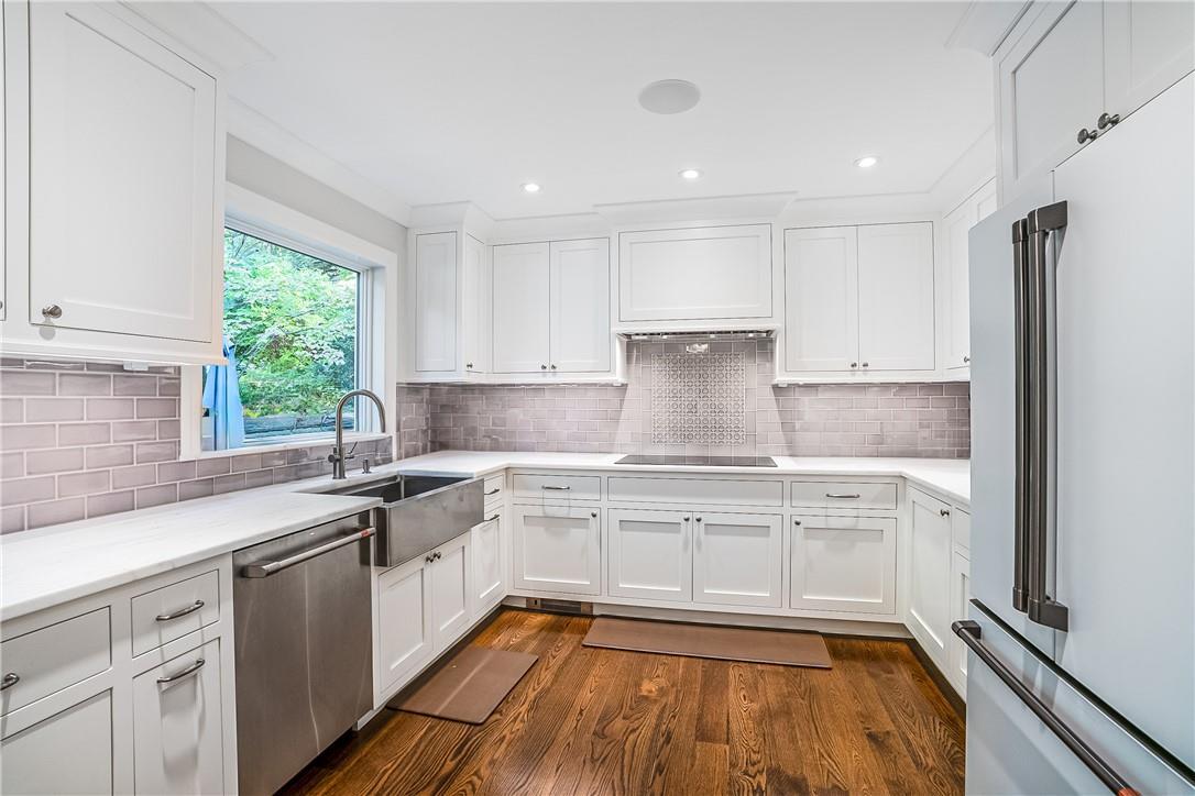 Single Family Hilltop  Westchester County, NY 10597, MLS-878930-10