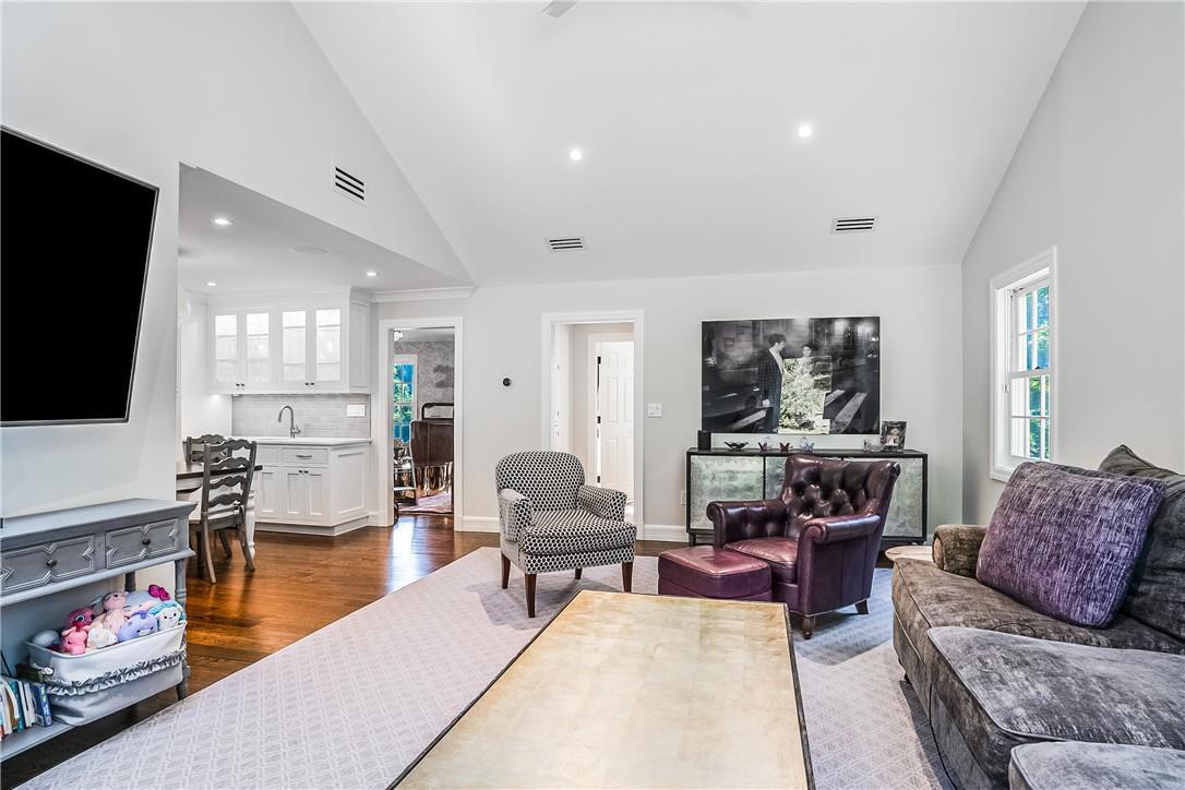 Single Family Hilltop  Westchester County, NY 10597, MLS-878930-17