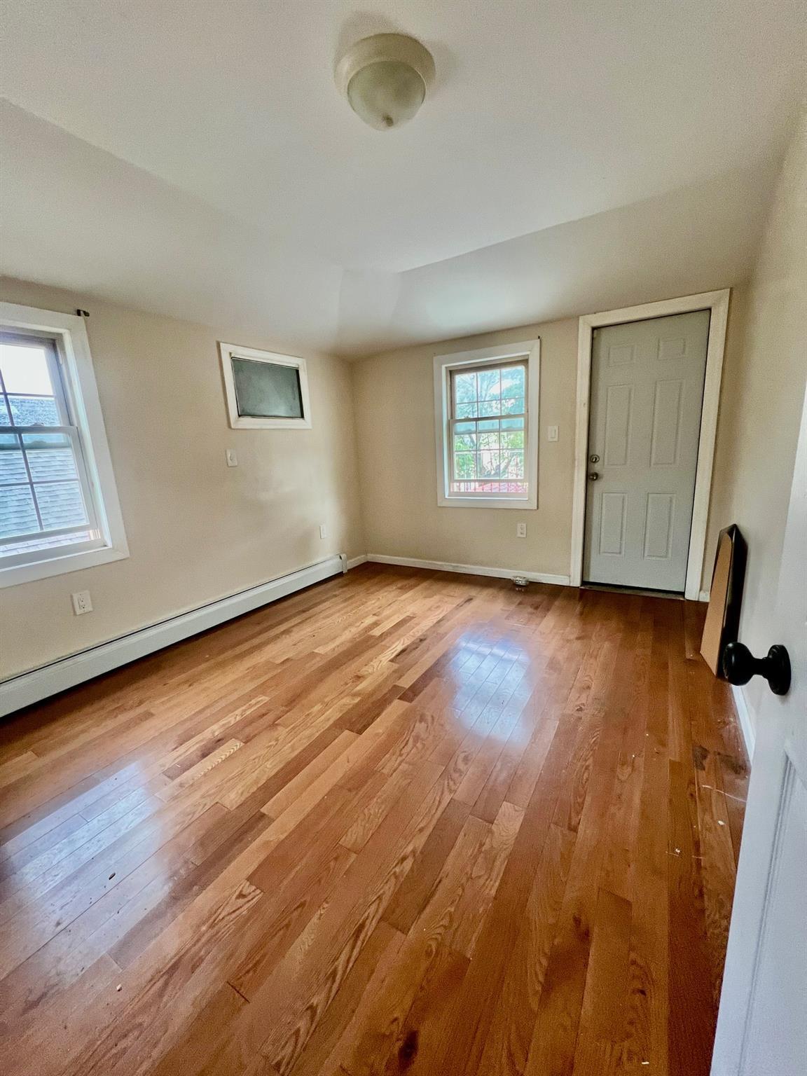 Single Family 225th  Queens, NY 11413, MLS-878932-6