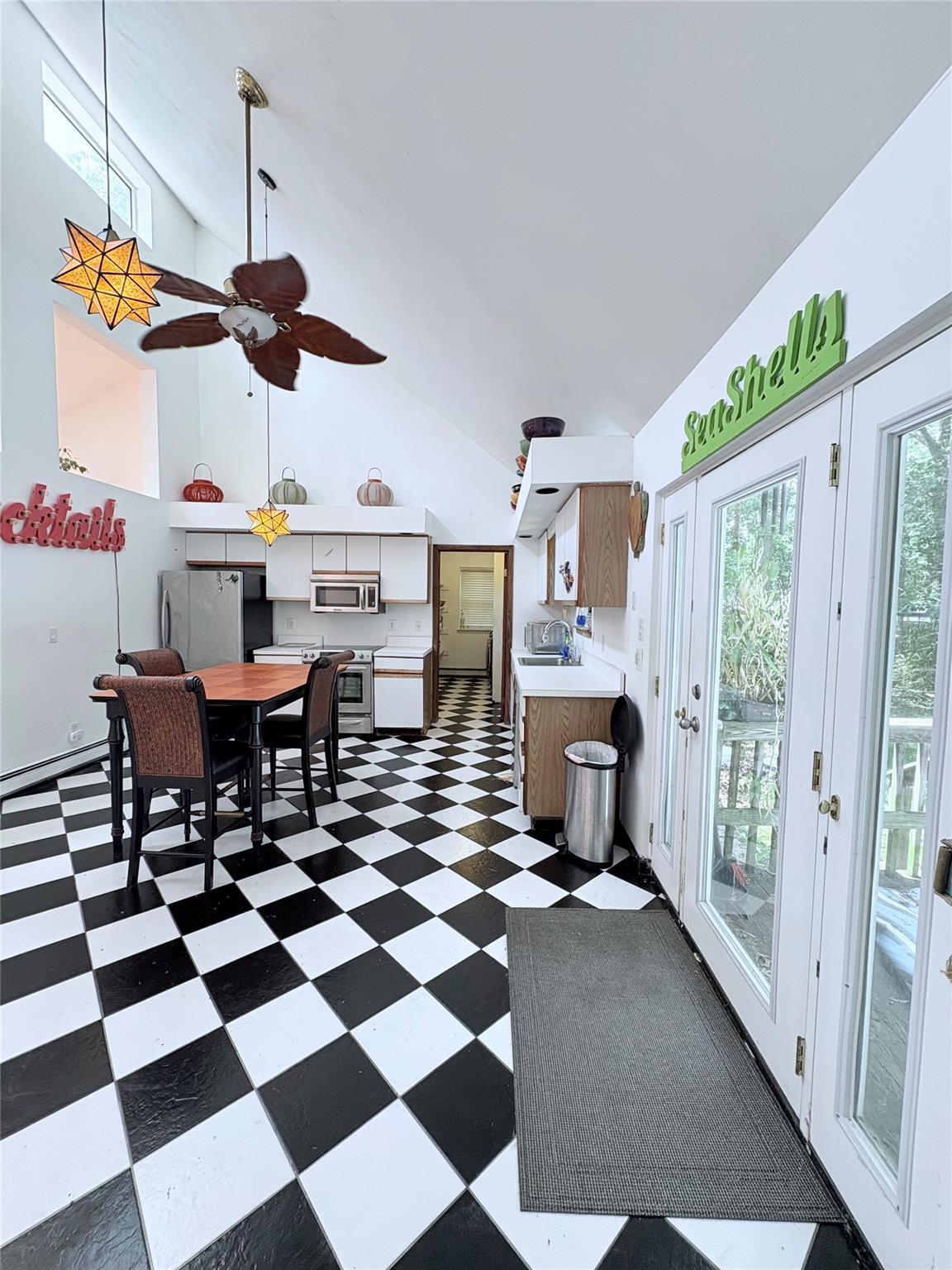 Single Family Wavecrest  Suffolk County, NY 11951, MLS-878940-8