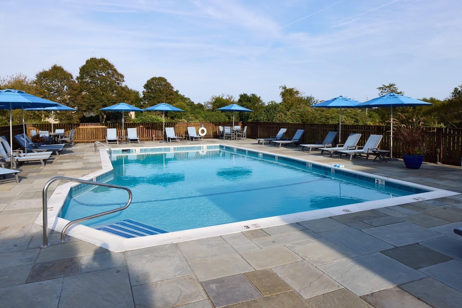 Condo in East Hampton - S Fulton Dr  Suffolk County, NY 11954