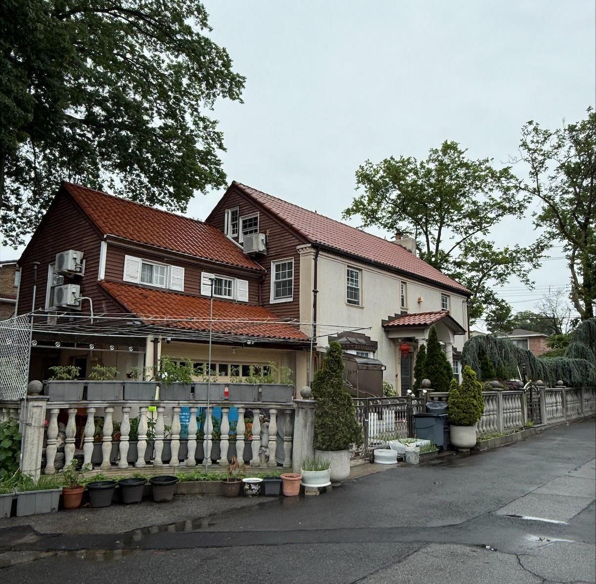 Single Family Bayside Av  Queens, NY 11354, MLS-878952-11