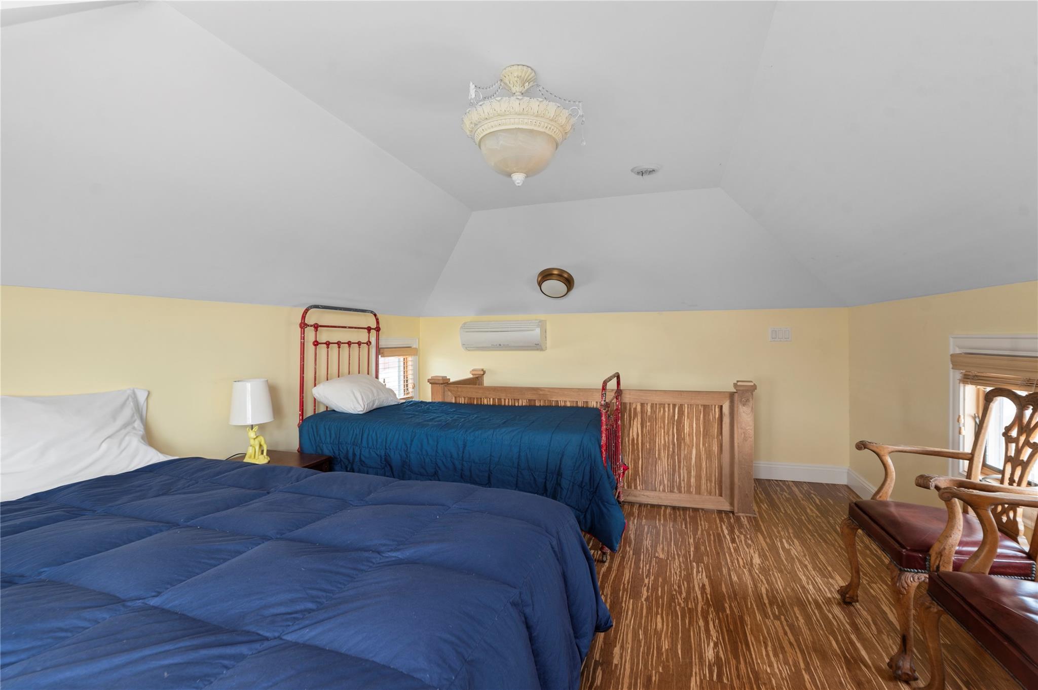 Single Family Bay  Suffolk County, NY 11770, MLS-878963-33
