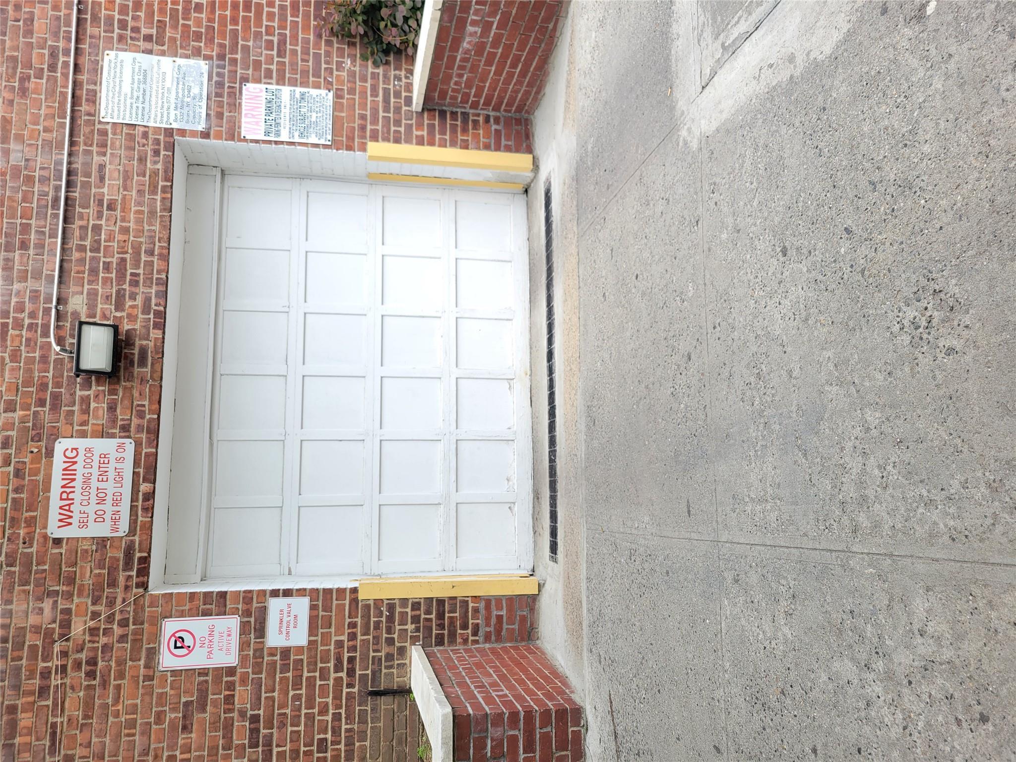Coop Metropolitan  Bronx, NY 10462, MLS-878969-5