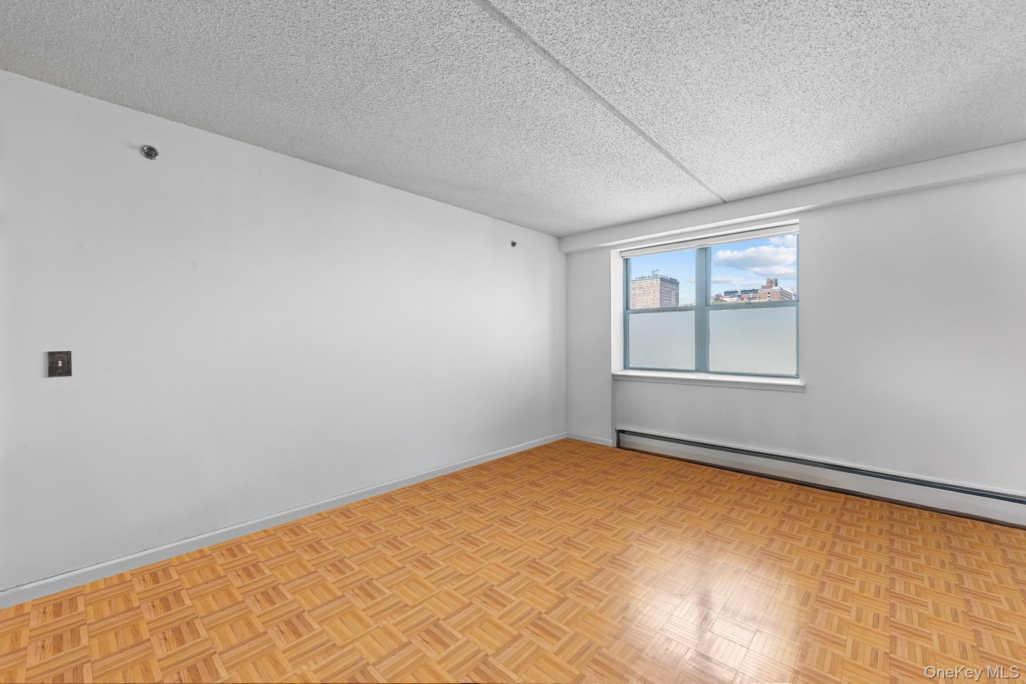 Condo Frederick Douglass  Manhattan, NY 10027, MLS-878983-10
