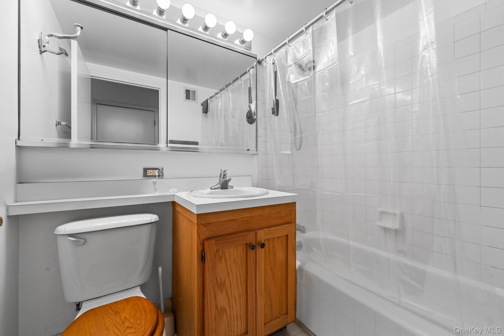 Condo Frederick Douglass  Manhattan, NY 10027, MLS-878983-28