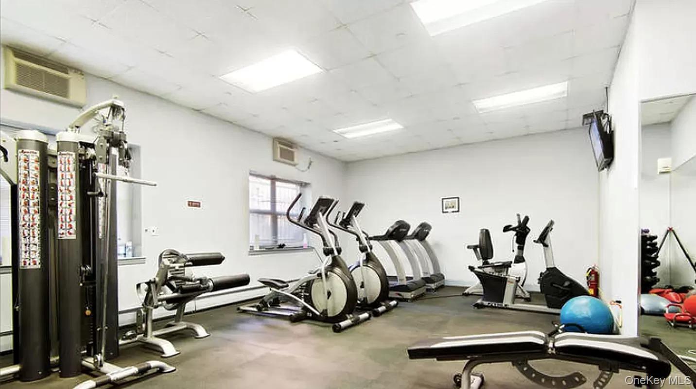 Condo Frederick Douglass  Manhattan, NY 10027, MLS-878983-36