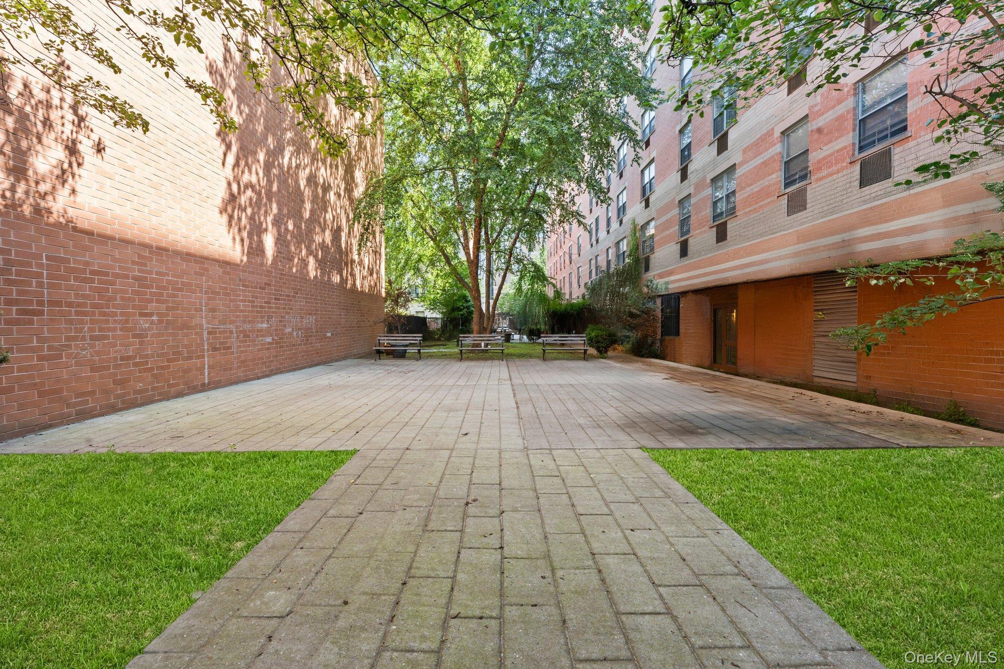 Condo Frederick Douglass  Manhattan, NY 10027, MLS-878983-39