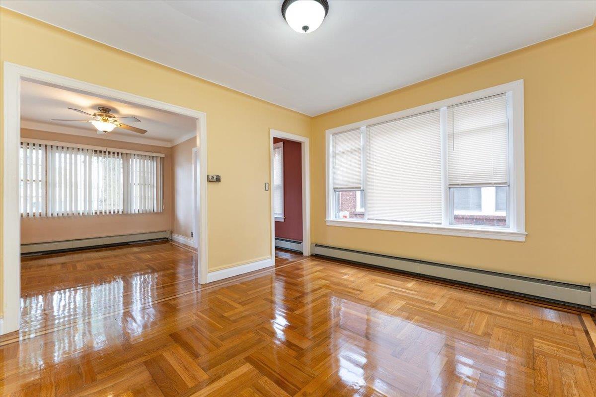 Single Family Waterbury  Bronx, NY 10465, MLS-878998-4