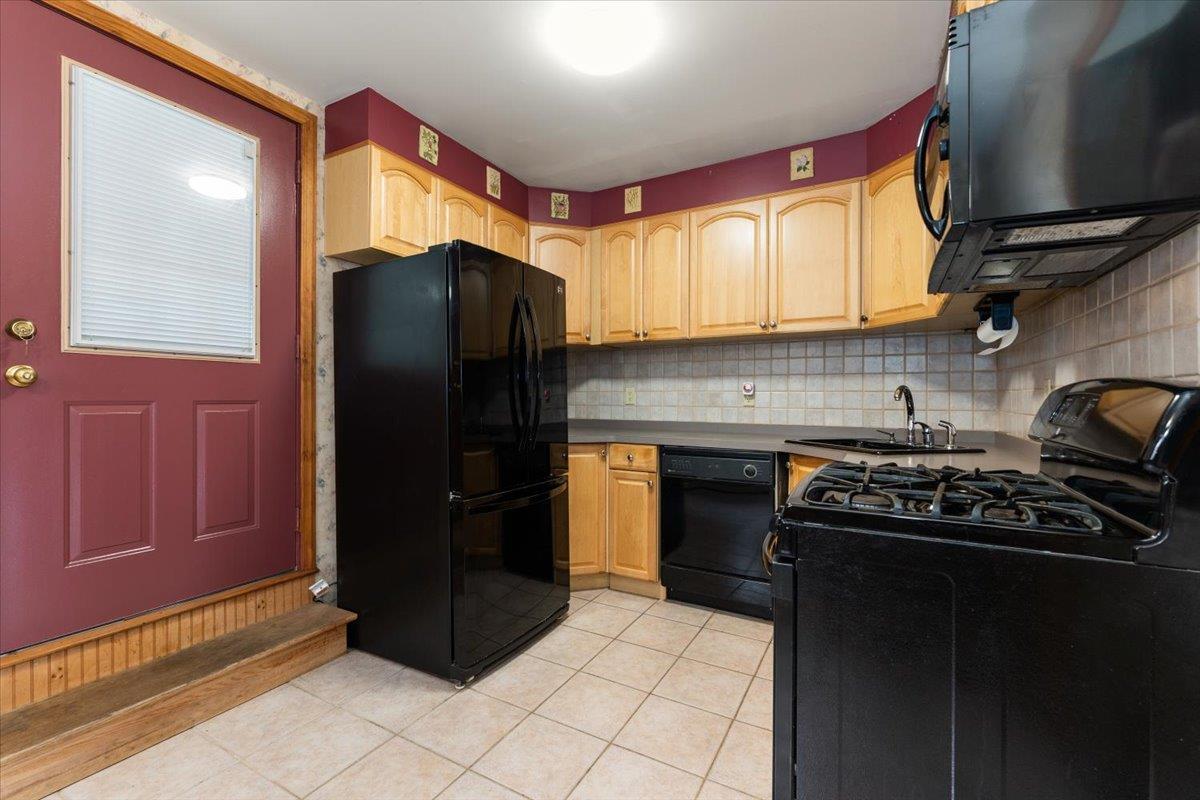 Single Family Waterbury  Bronx, NY 10465, MLS-878998-7