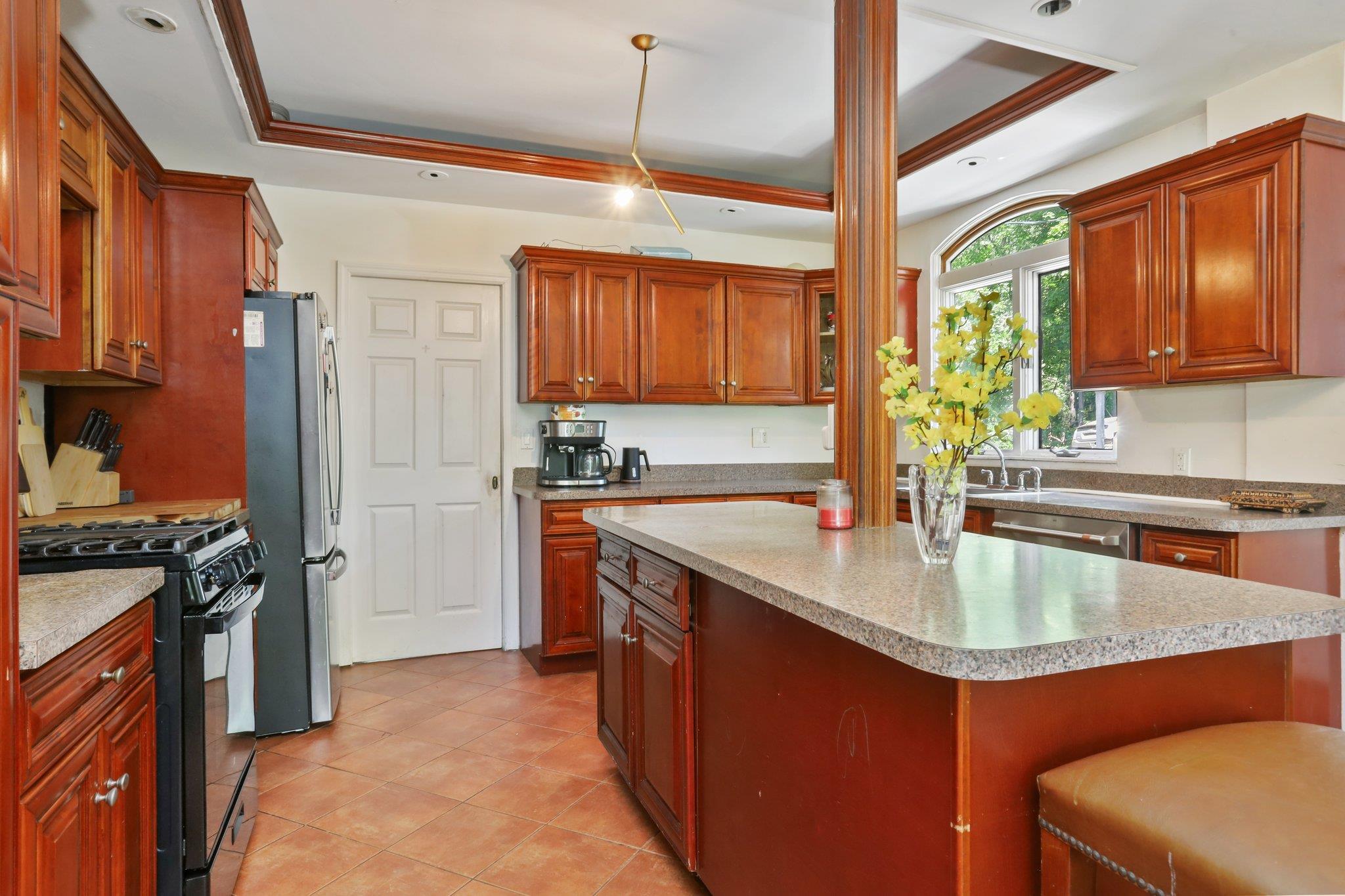 Single Family Healy  Westchester County, NY 10530, MLS-879000-20