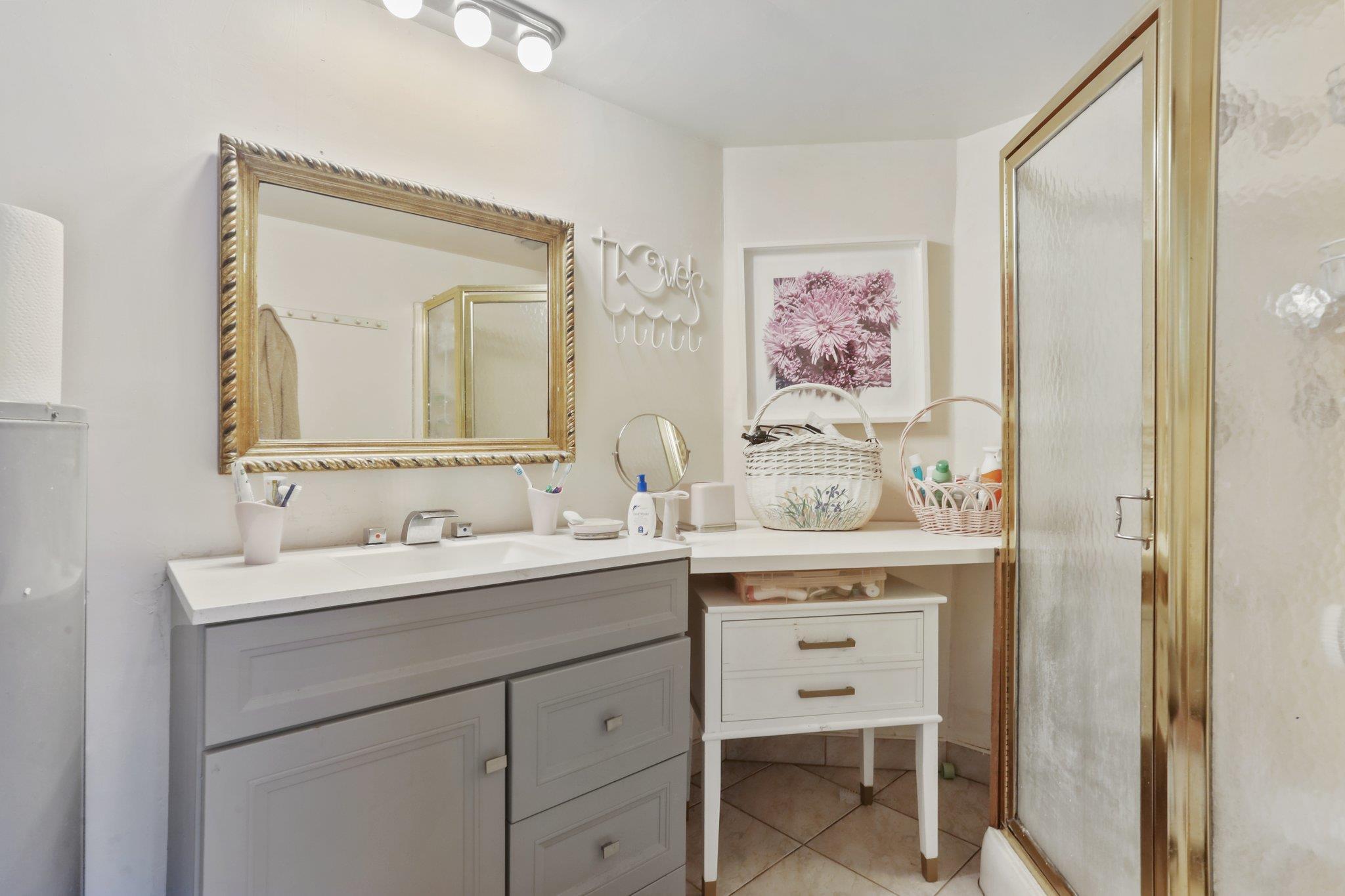 Single Family Healy  Westchester County, NY 10530, MLS-879000-36
