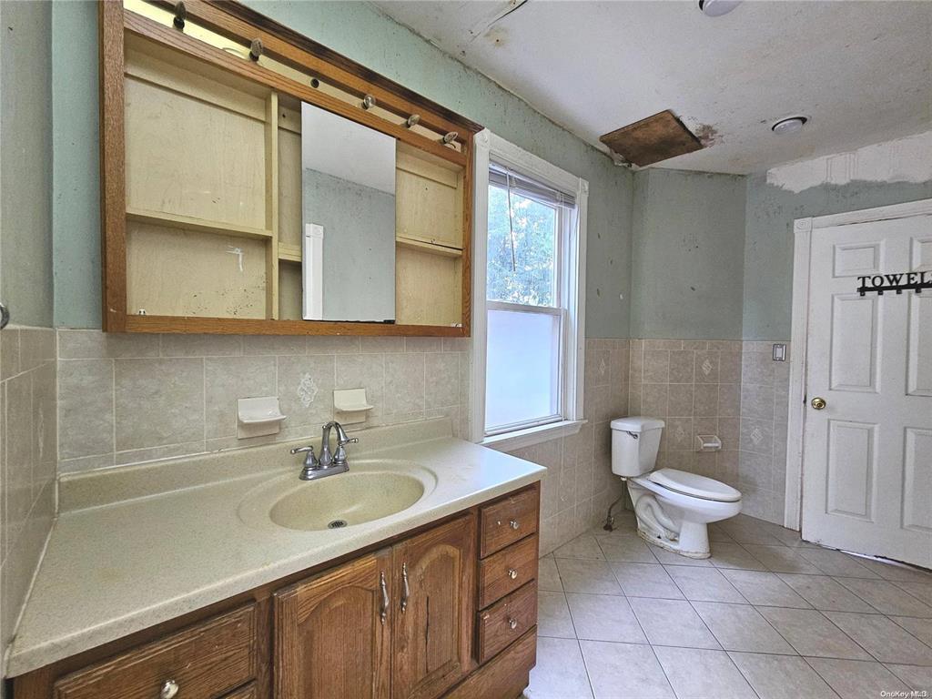 Single Family Horton  Bronx, NY 10464, MLS-879002-11