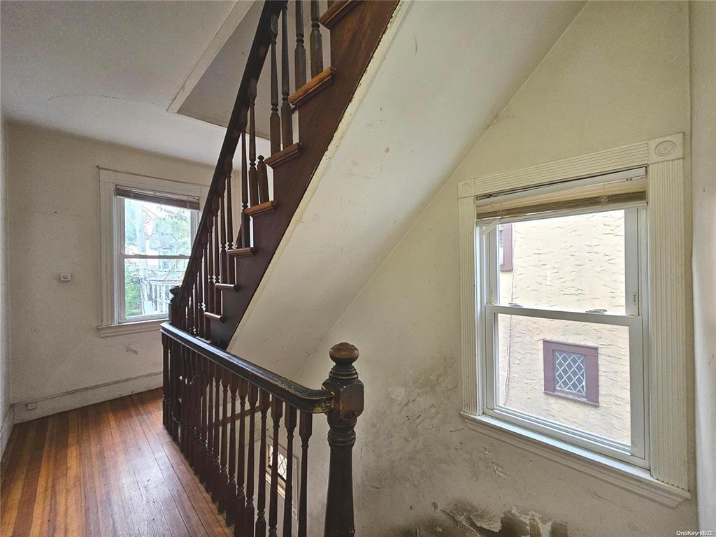 Single Family Horton  Bronx, NY 10464, MLS-879002-15