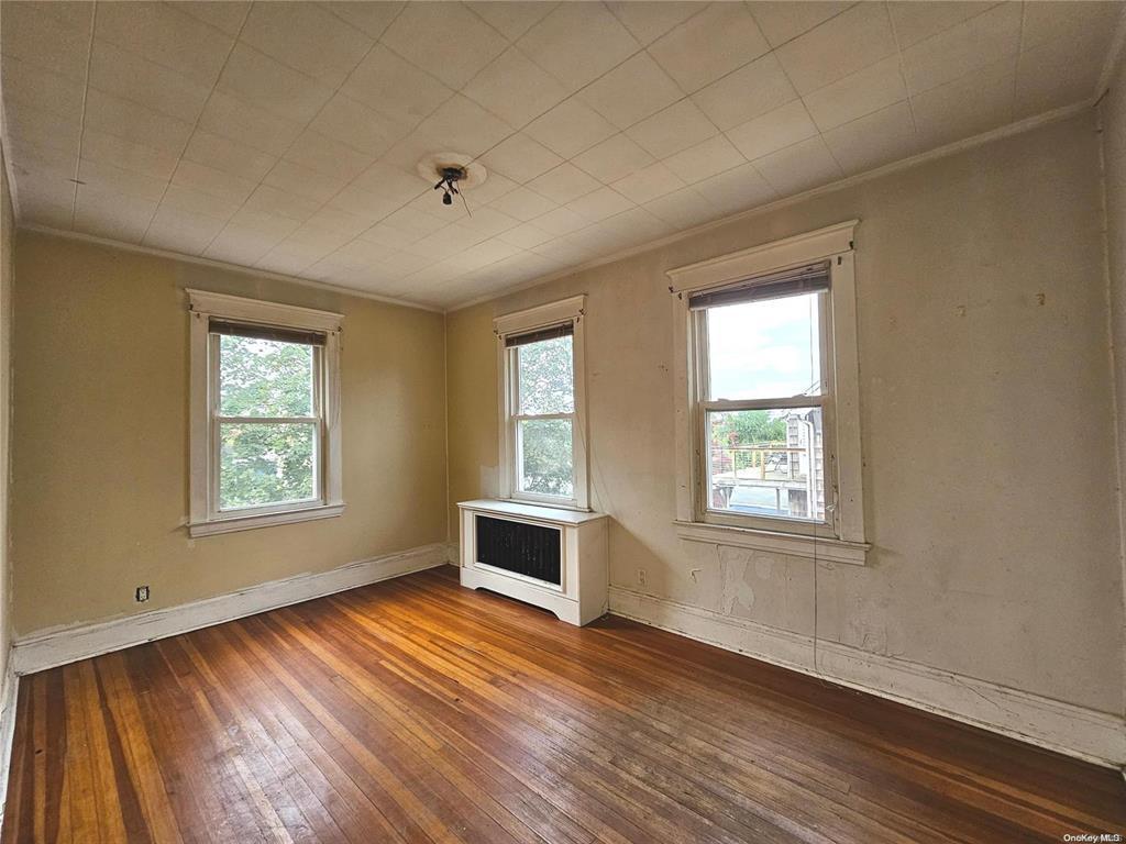 Single Family Horton  Bronx, NY 10464, MLS-879002-21