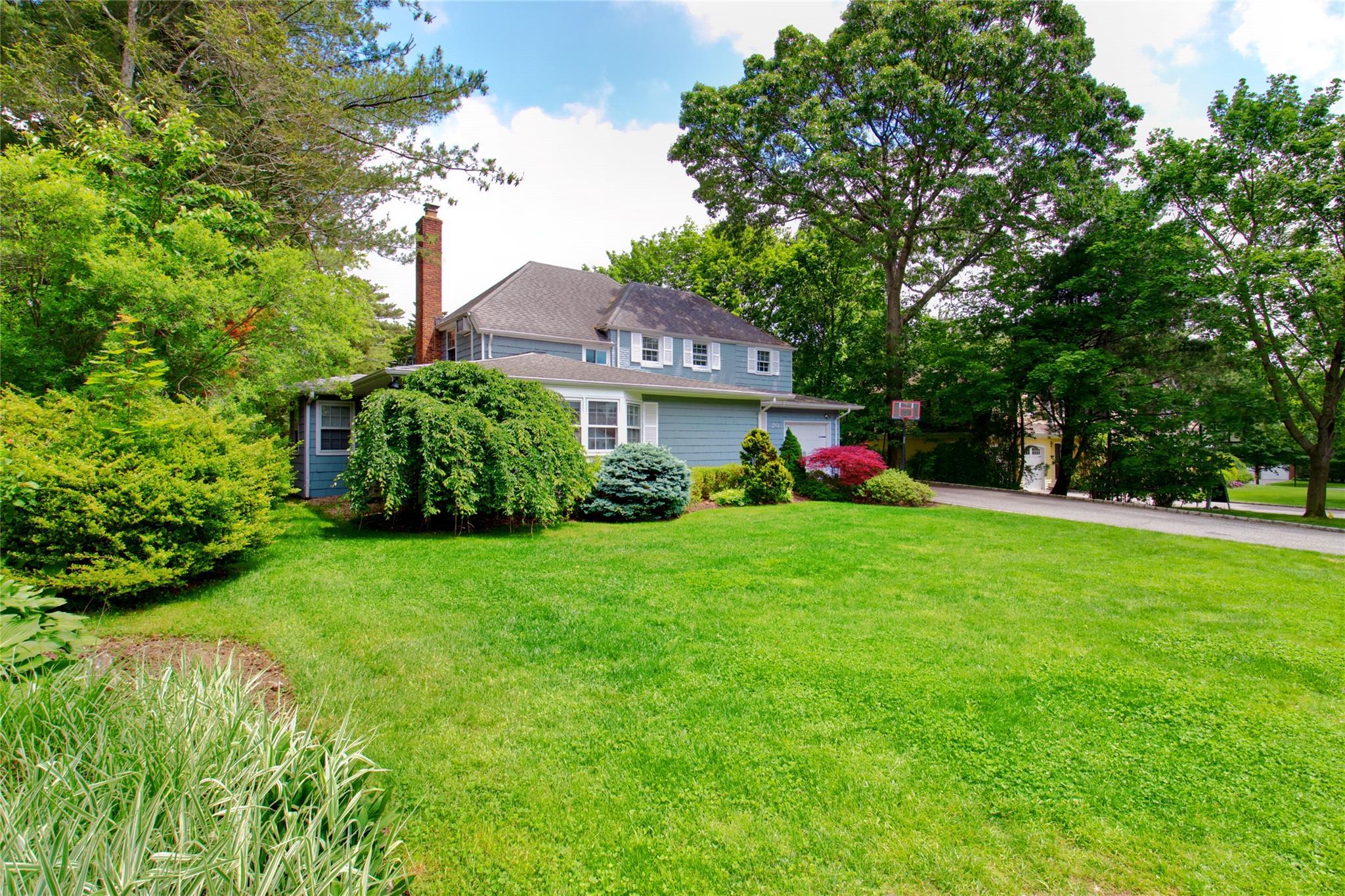 Single Family Primrose  Nassau County, NY 11577, MLS-879005-4