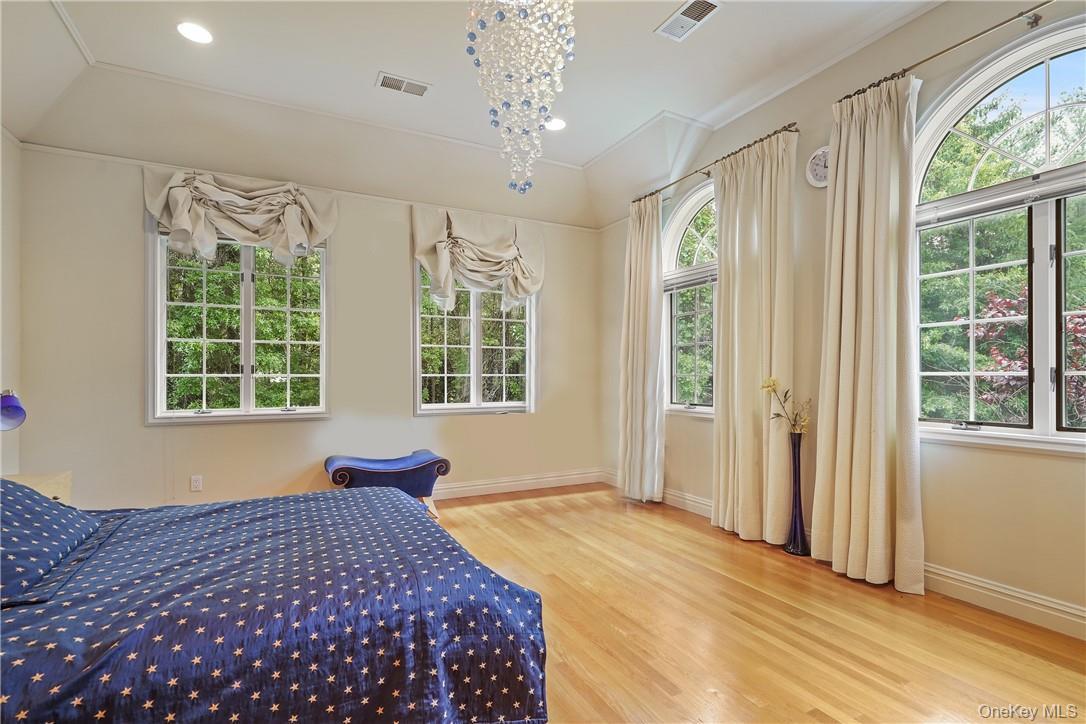 Single Family Lincoln Woods Westchester County, NY 10577, MLS-879053-21