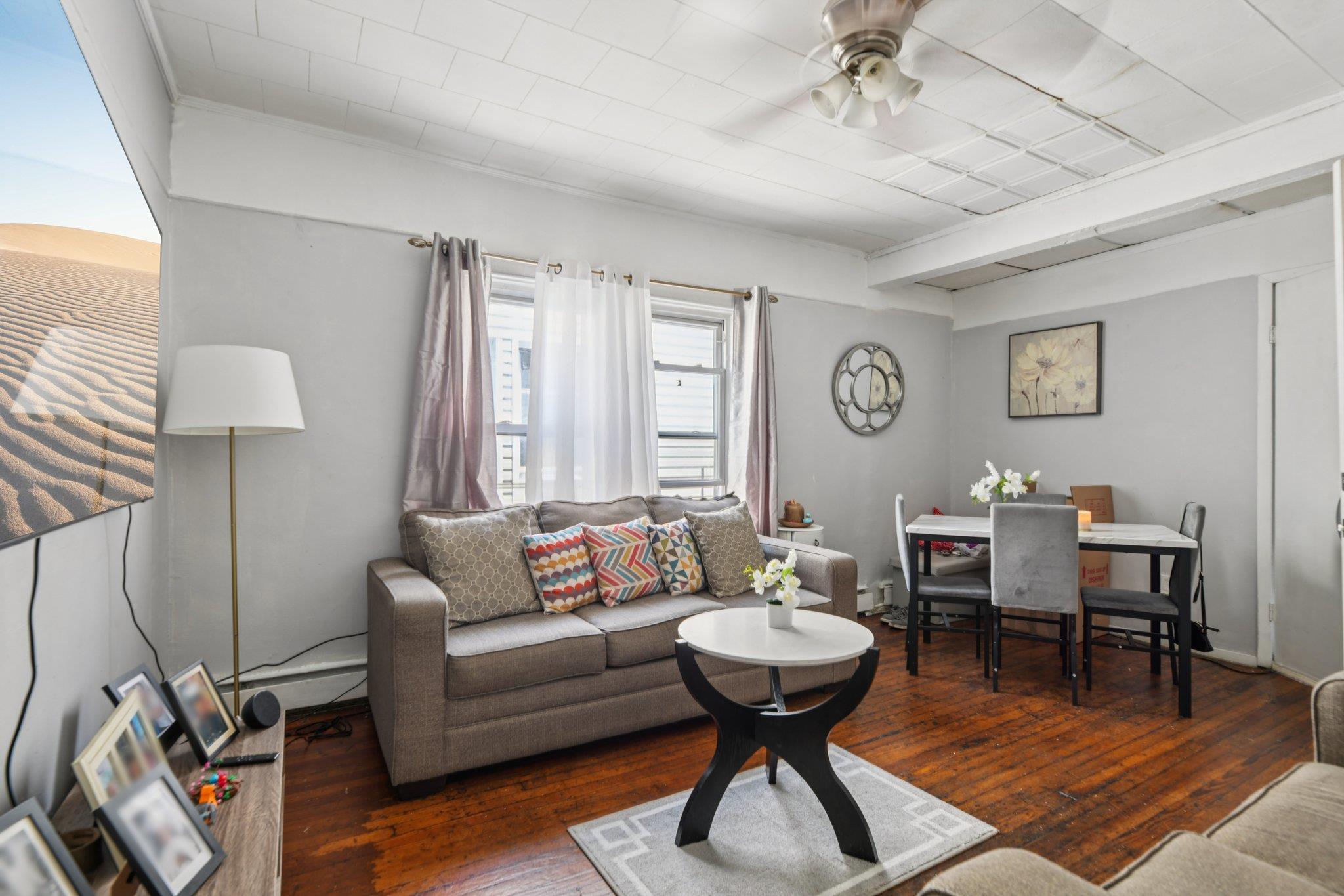 Single Family 76th Queens, NY 11416, MLS-879060-2