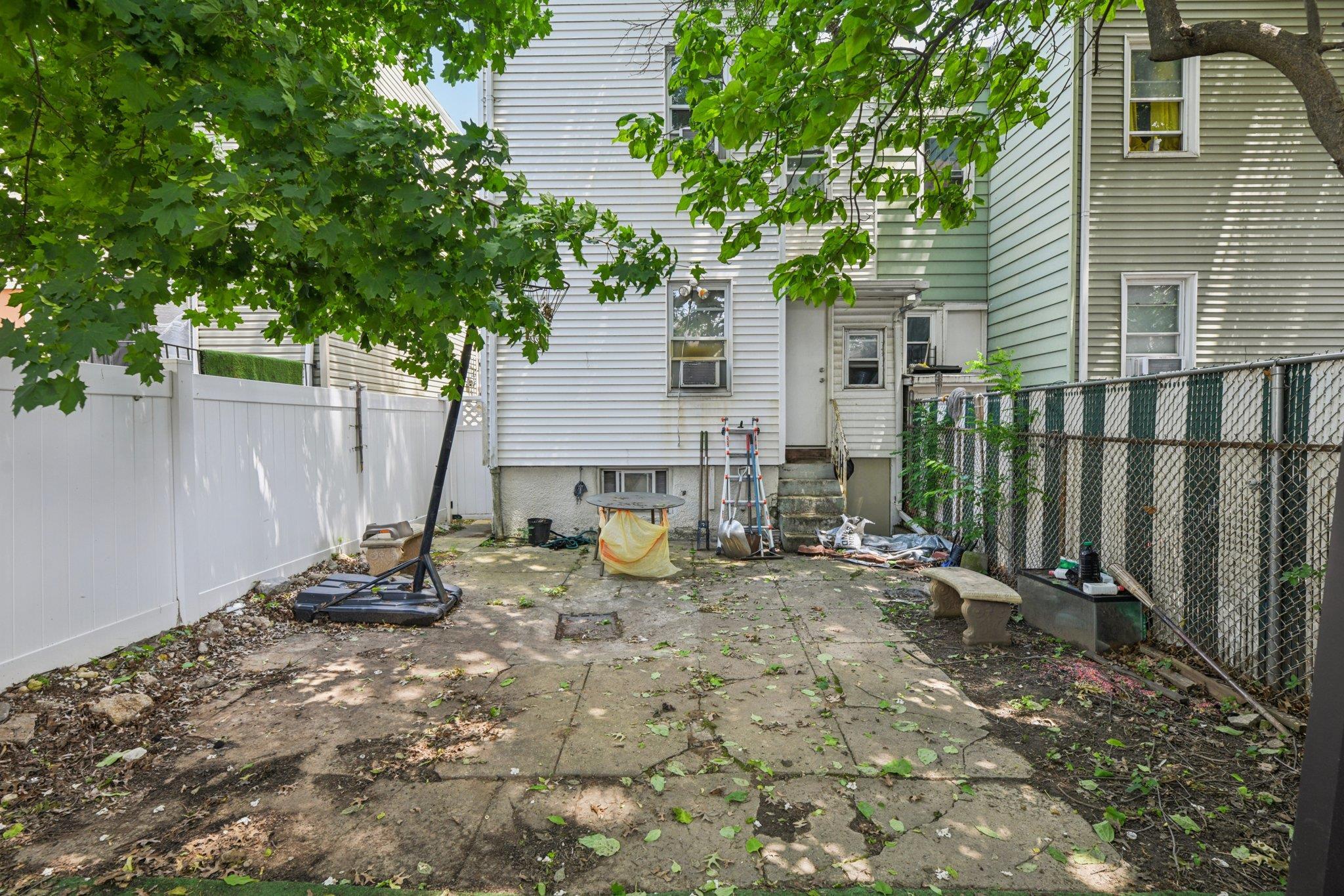 Single Family 76th Queens, NY 11416, MLS-879060-28