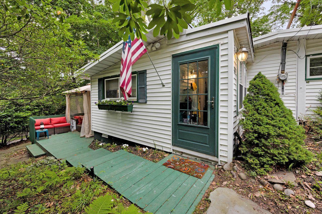 Single Family Alice  Suffolk County, NY 11777, MLS-879063-13
