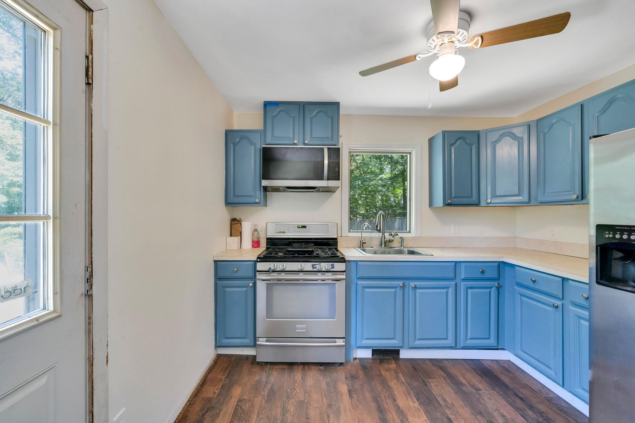 Single Family Cedar  Suffolk County, NY 11763, MLS-879073-17