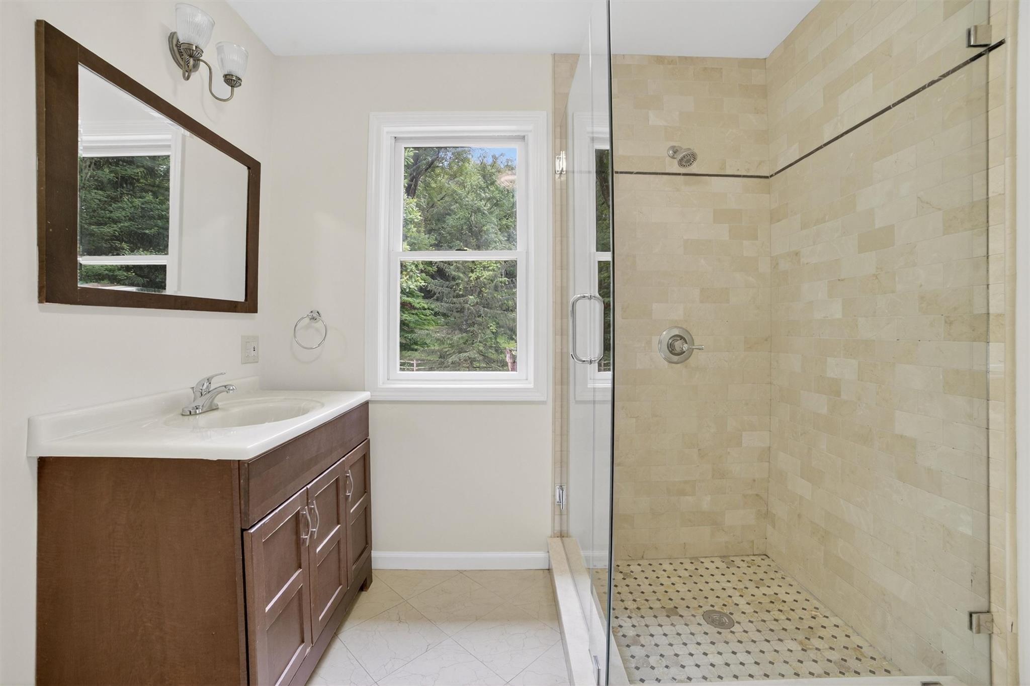 Single Family North  Westchester County, NY 10514, MLS-879079-32