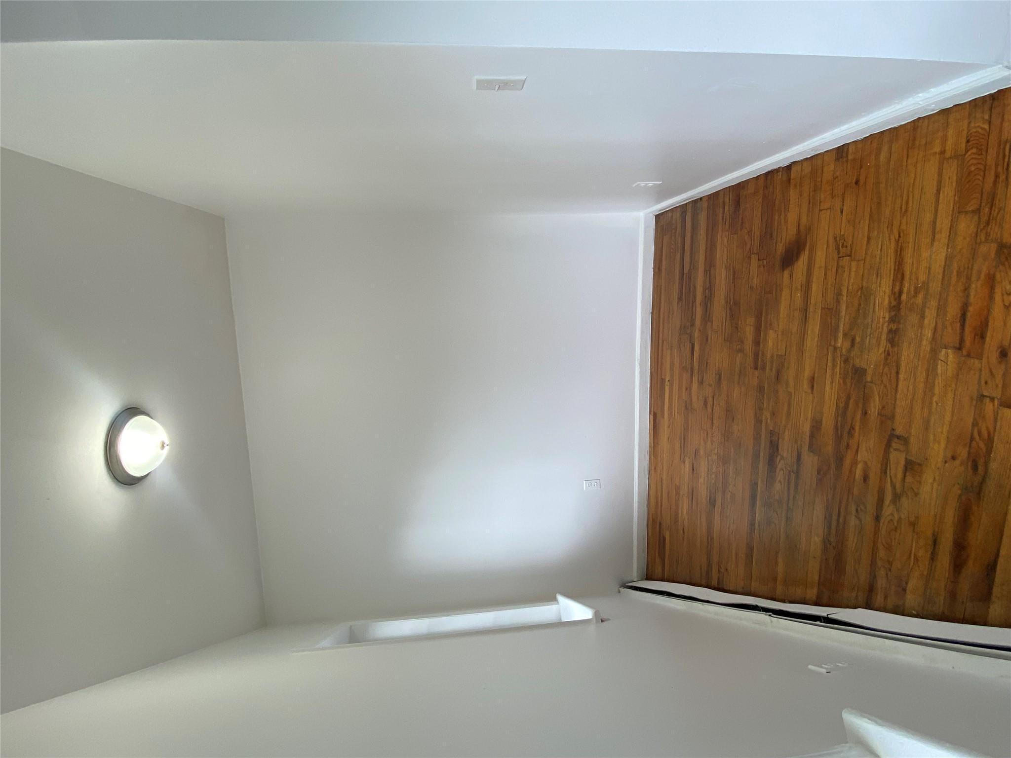 Single Family 167th  Bronx, NY 10456, MLS-879082-8