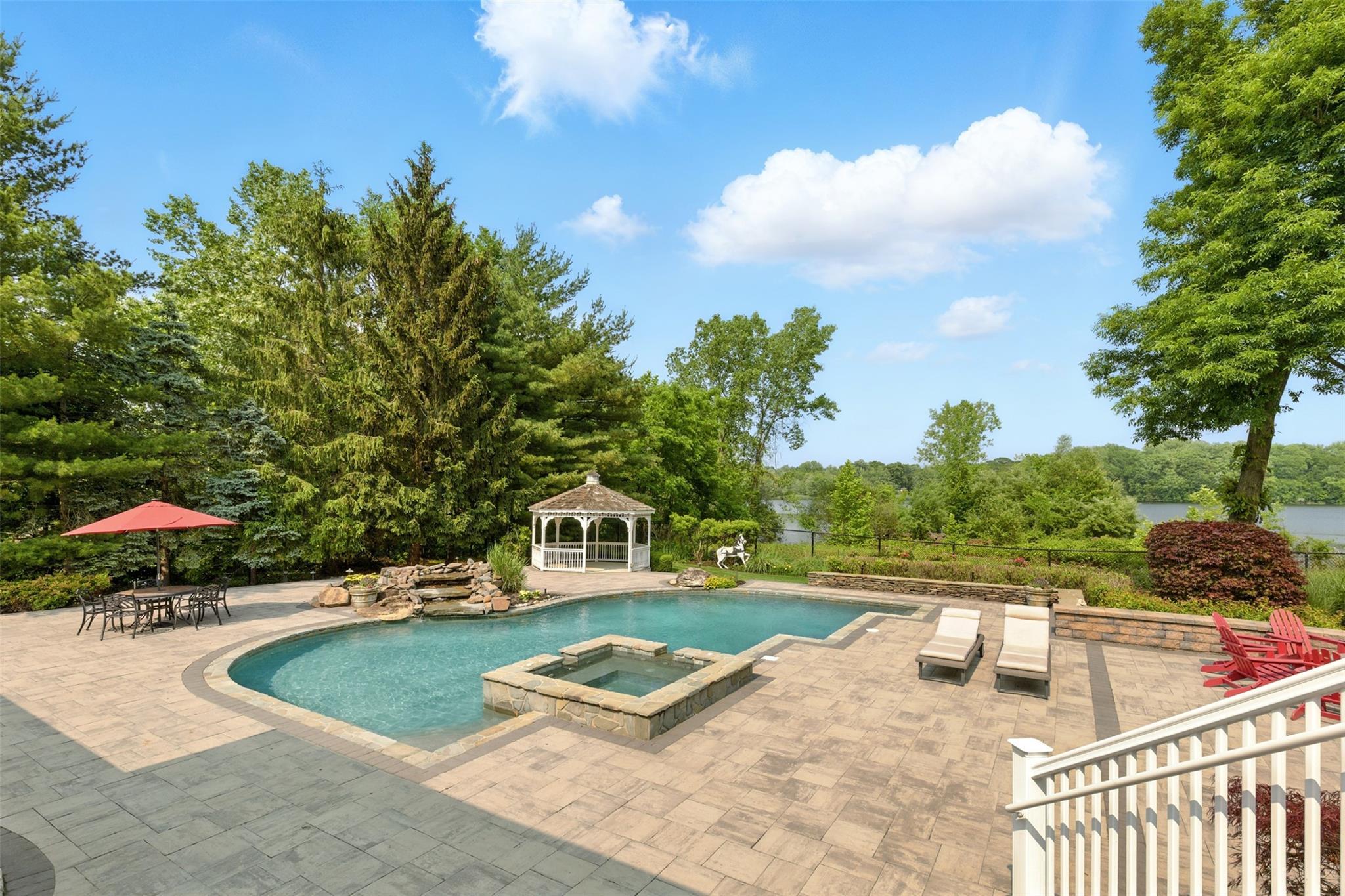 Single Family Kinsley Rockland County, NY 10965, MLS-879093-22