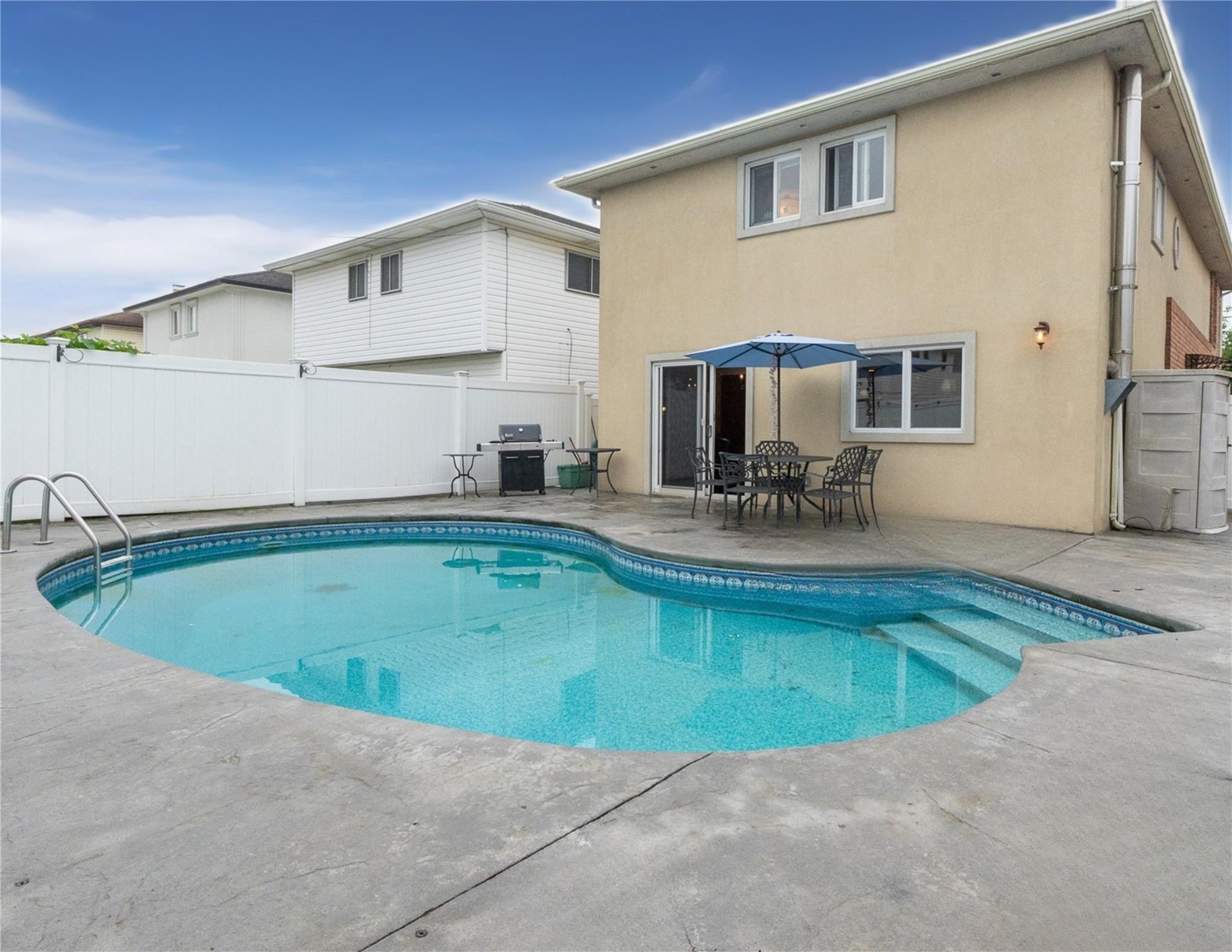 Single Family 90th  Queens, NY 11414, MLS-879111-20