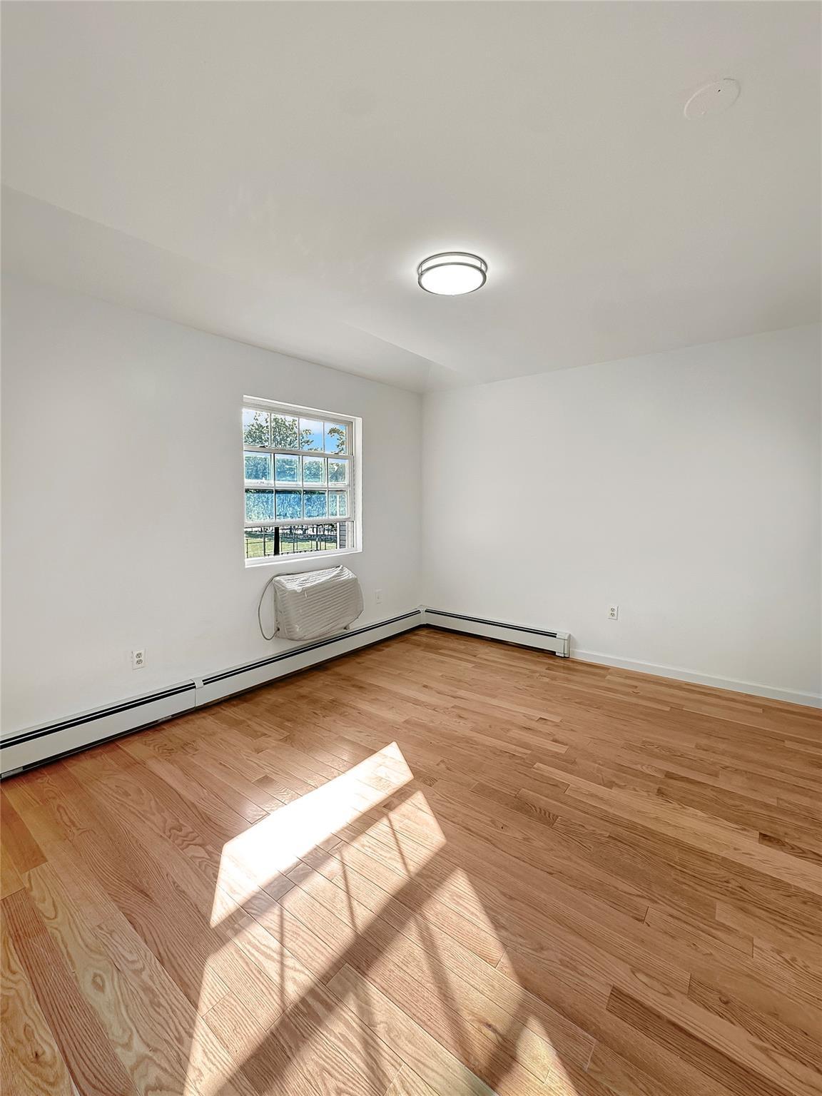 Single Family 157th  Queens, NY 11433, MLS-879122-8