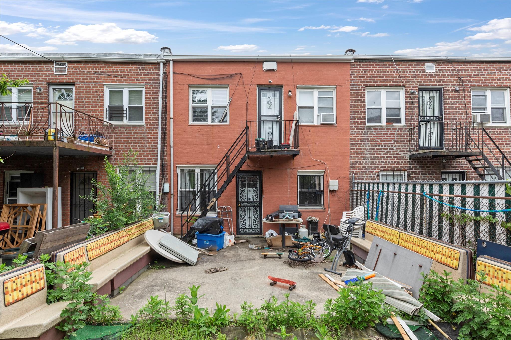 Single Family 102nd  Brooklyn, NY 11236, MLS-879144-23