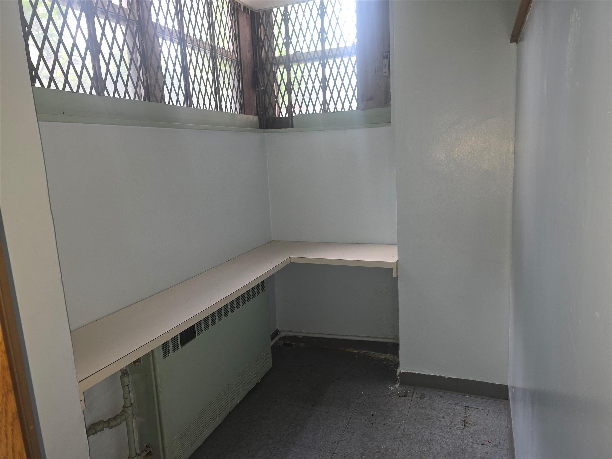 Commercial Lease Sedgwick  Bronx, NY 10463, MLS-879146-12