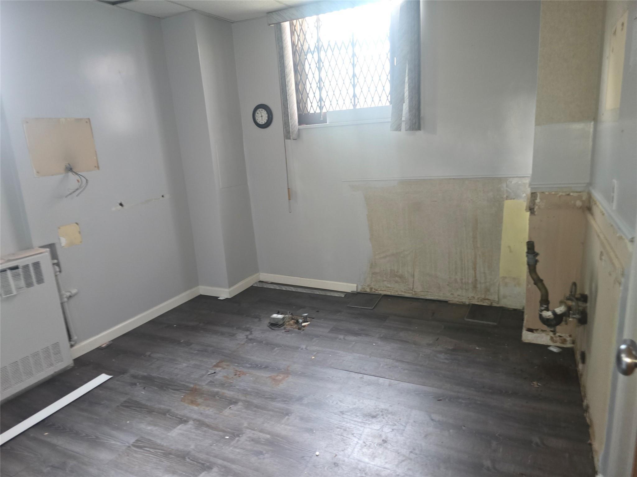 Commercial Lease Sedgwick  Bronx, NY 10463, MLS-879146-17