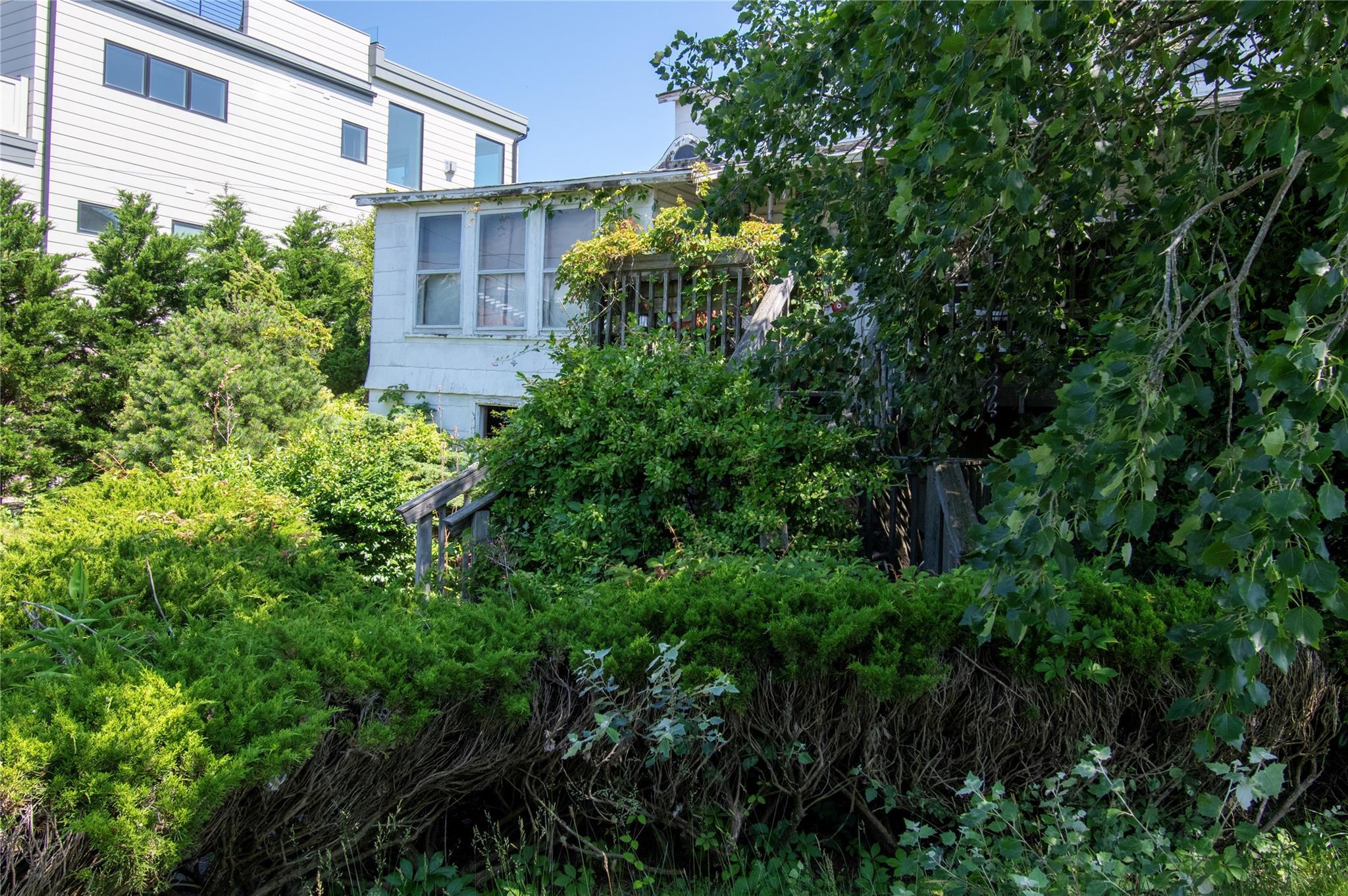 Single Family Ocean  Suffolk County, NY 11702, MLS-879181-31