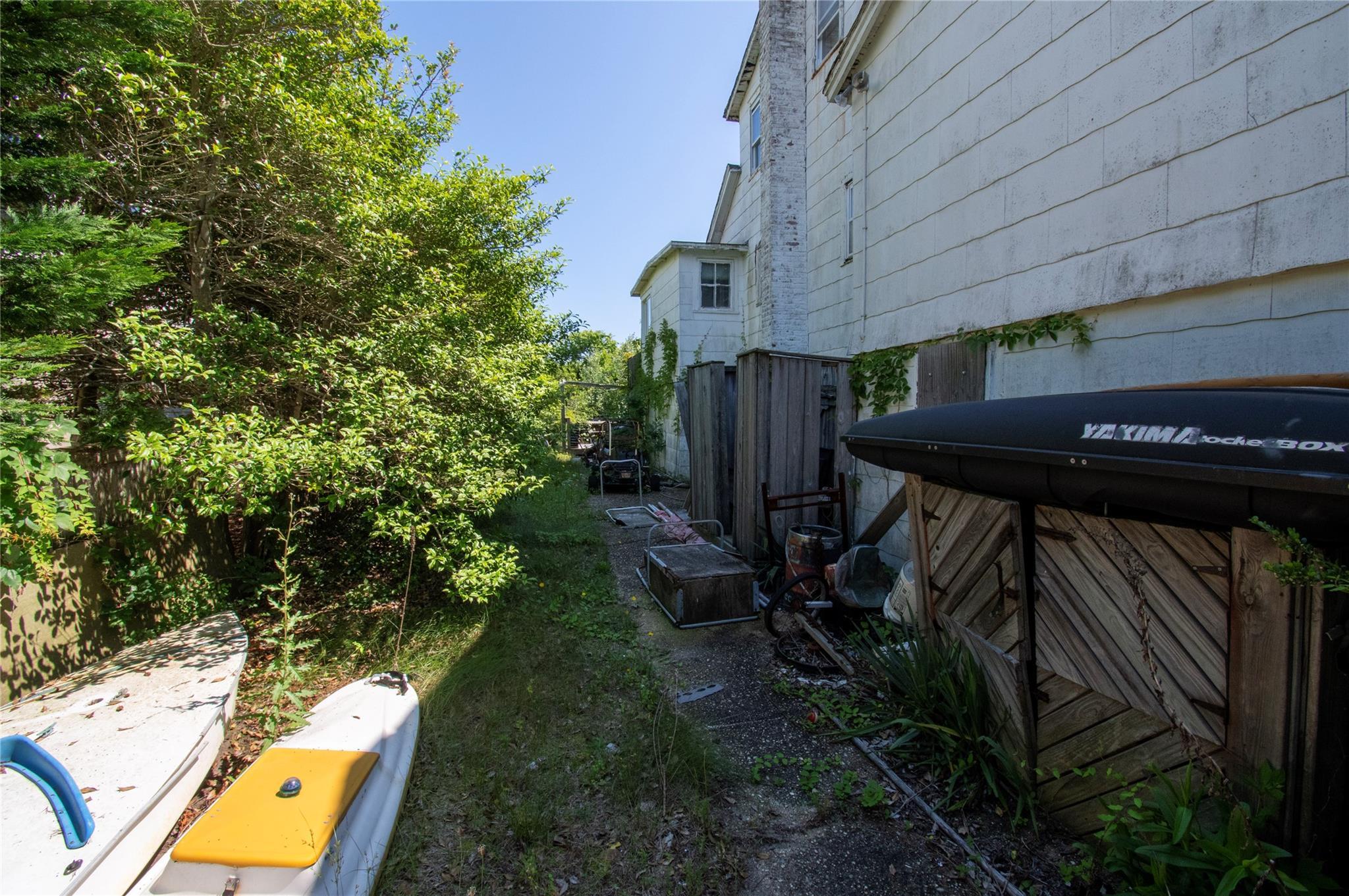 Single Family Ocean  Suffolk County, NY 11702, MLS-879181-8