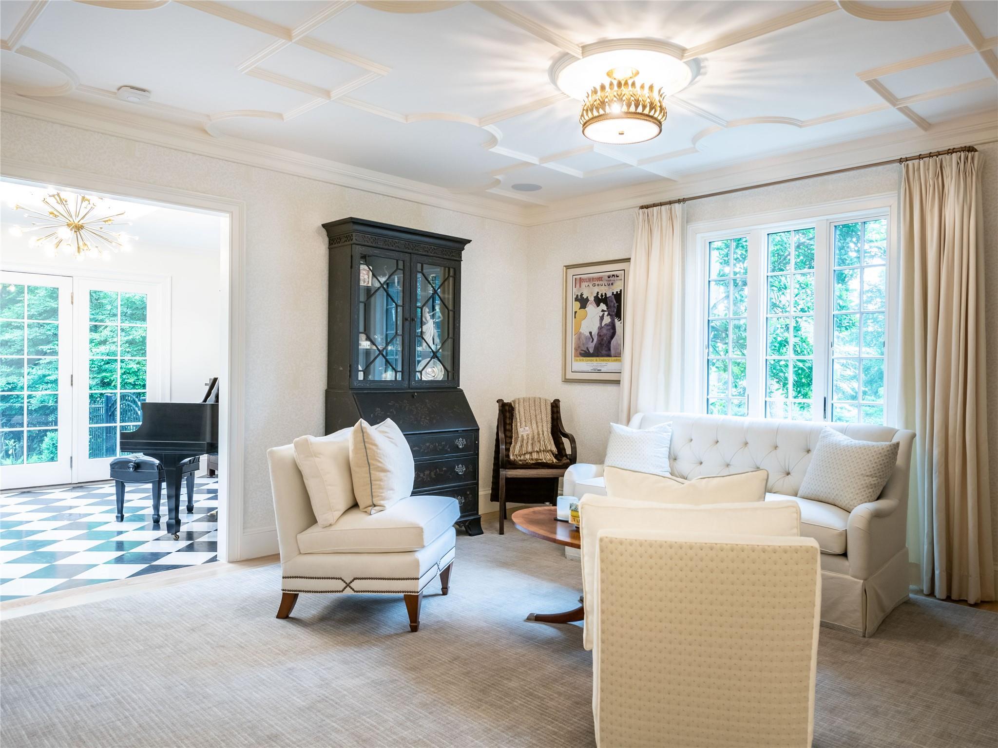 Single Family Manhasset Woods  Nassau County, NY 11030, MLS-879184-14