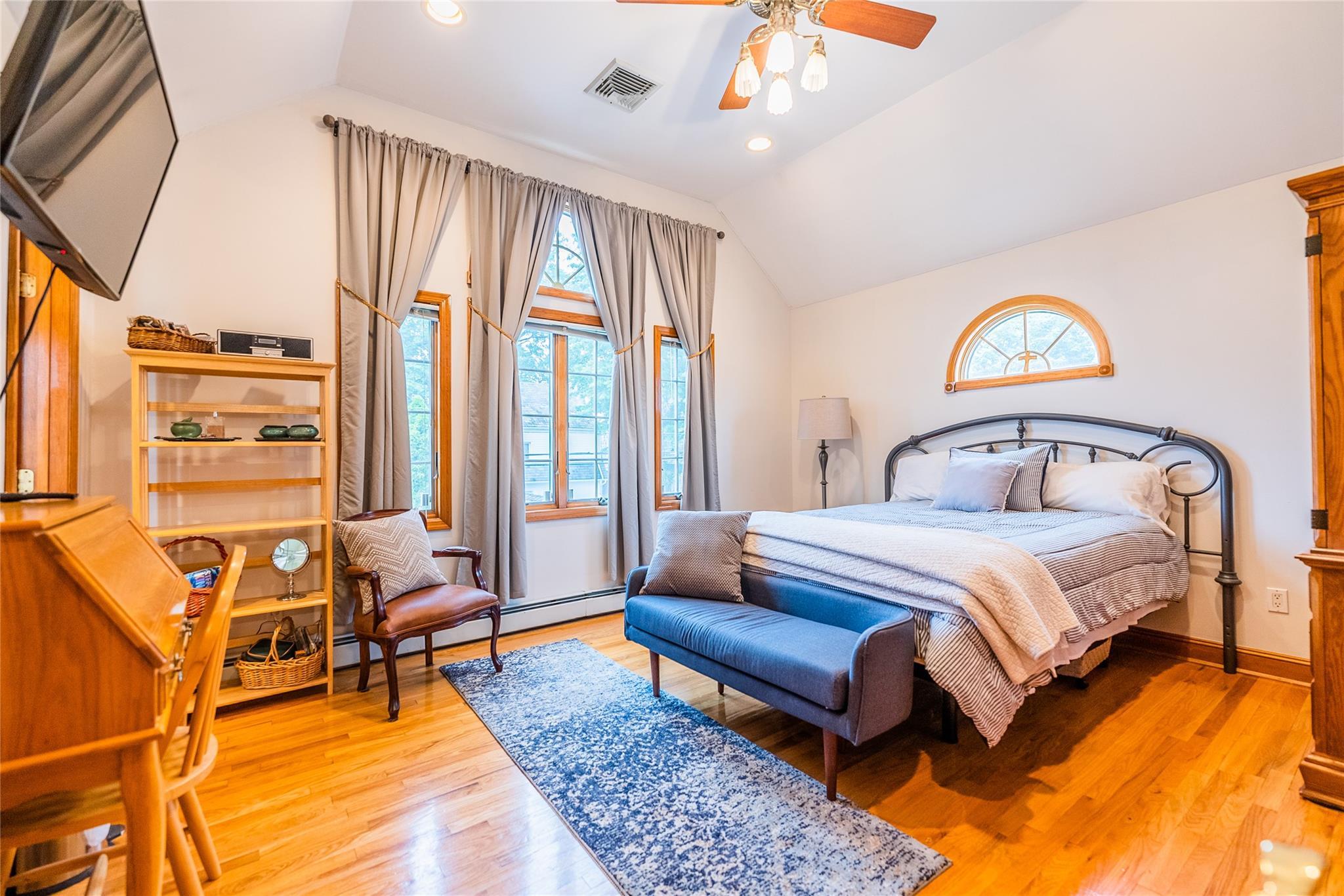 Single Family 213th  Queens, NY 11364, MLS-879187-12