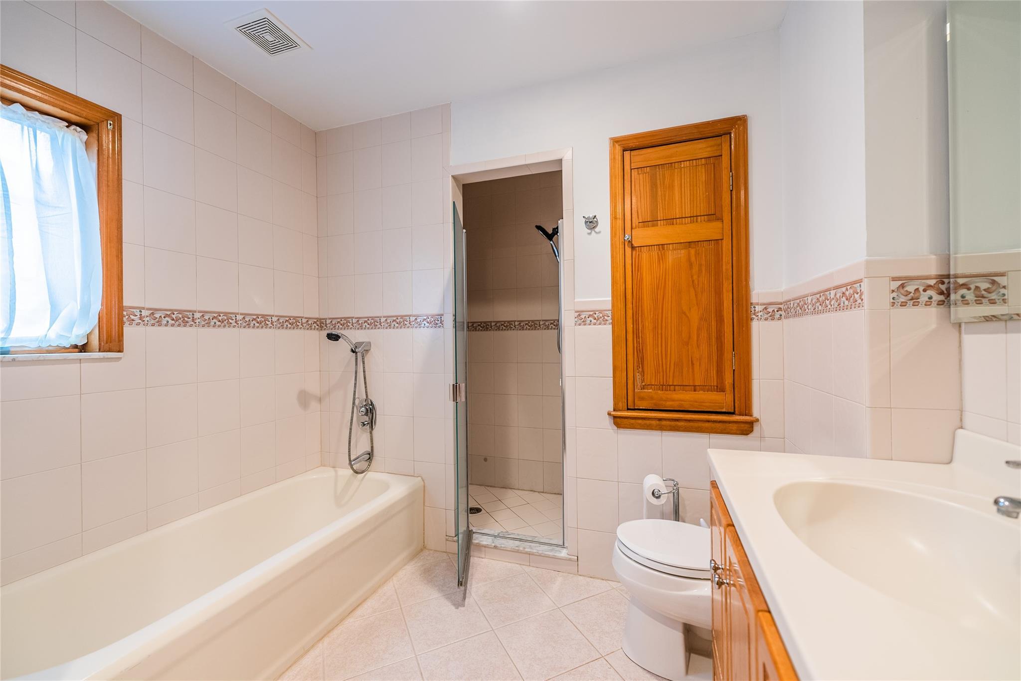 Single Family 213th  Queens, NY 11364, MLS-879187-17