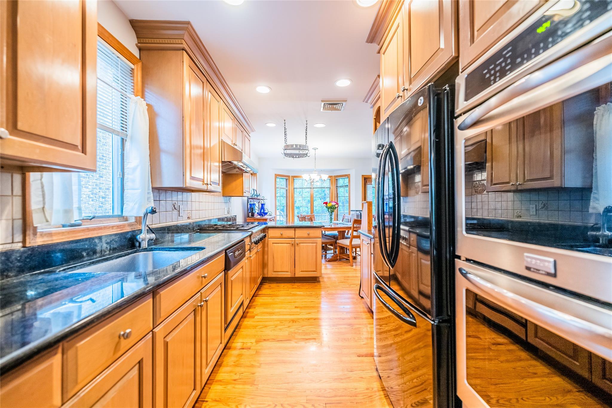 Single Family 213th  Queens, NY 11364, MLS-879187-5
