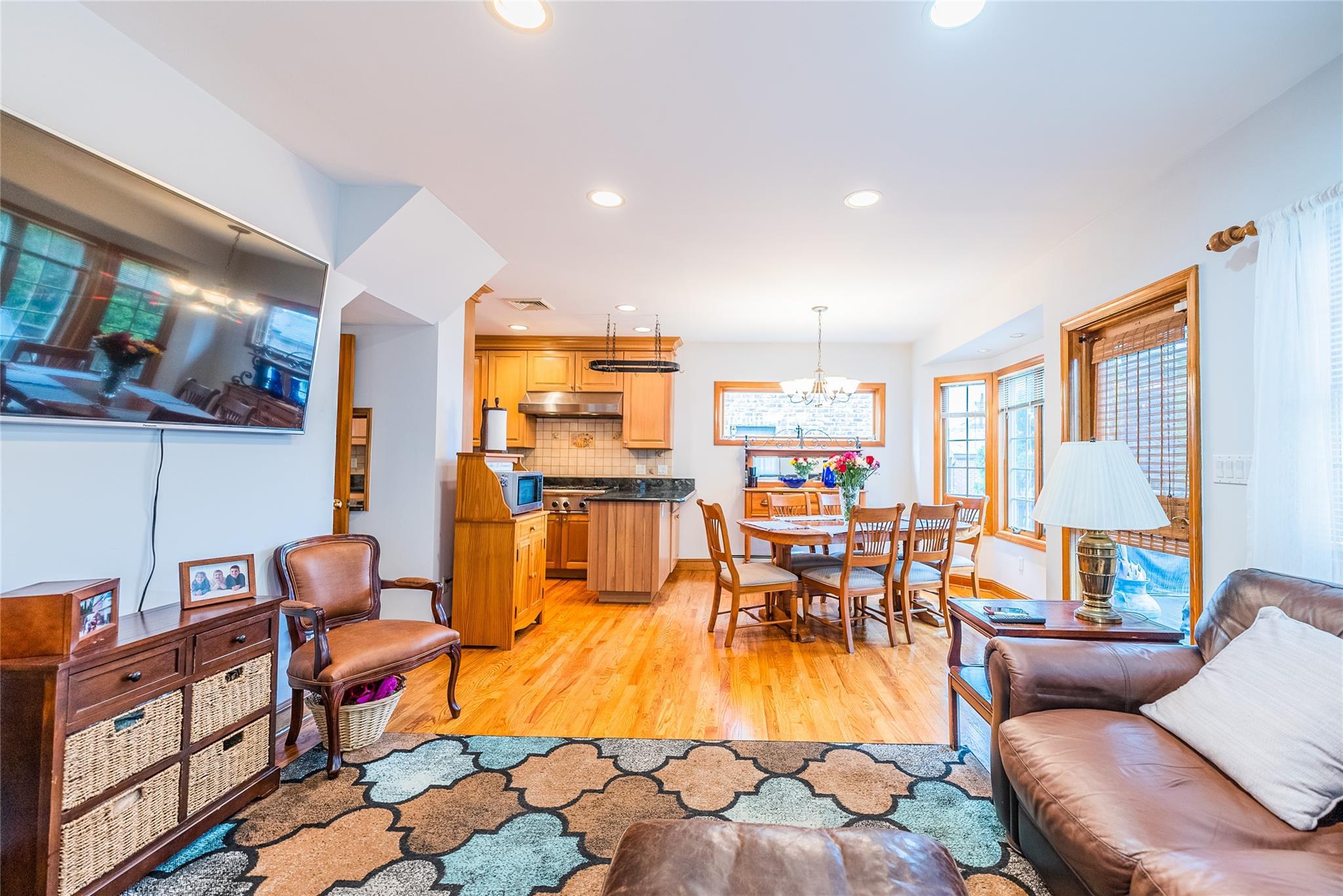 Single Family 213th  Queens, NY 11364, MLS-879187-8