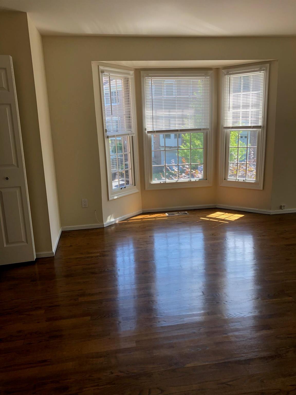 Single Family Marjorie  Nassau County, NY 11030, MLS-879194-6