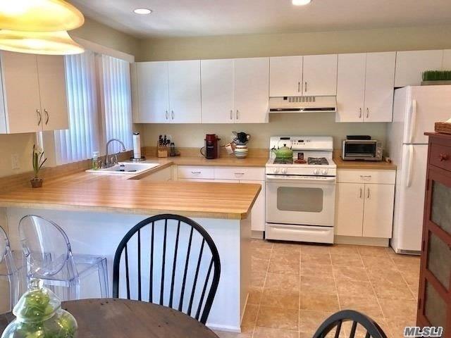 Single Family Marjorie  Nassau County, NY 11030, MLS-879194-8