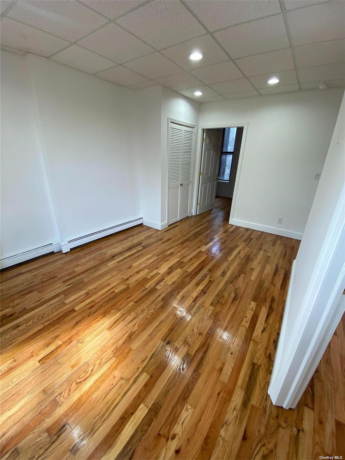Commercial Lease 82nd  Queens, NY 11373, MLS-879197-5