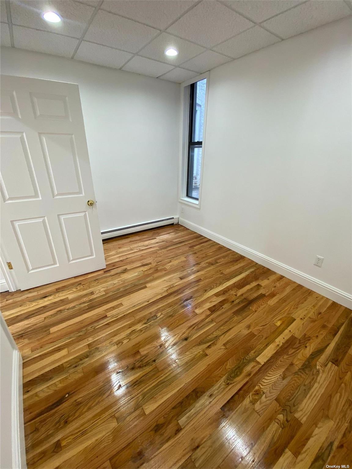 Commercial Lease 82nd  Queens, NY 11373, MLS-879197-8