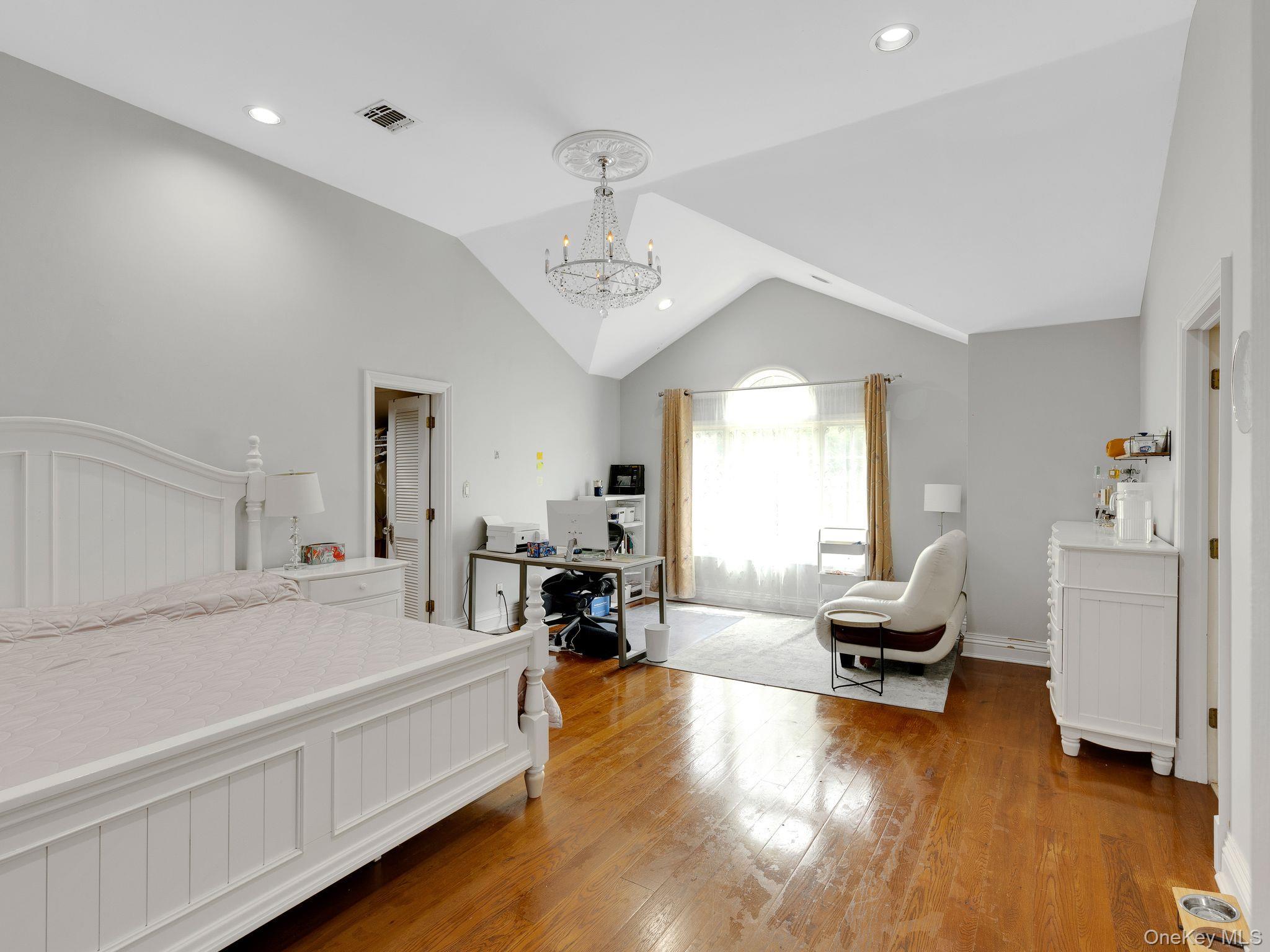 Single Family Sherwood Nassau County, NY 11577, MLS-879200-21