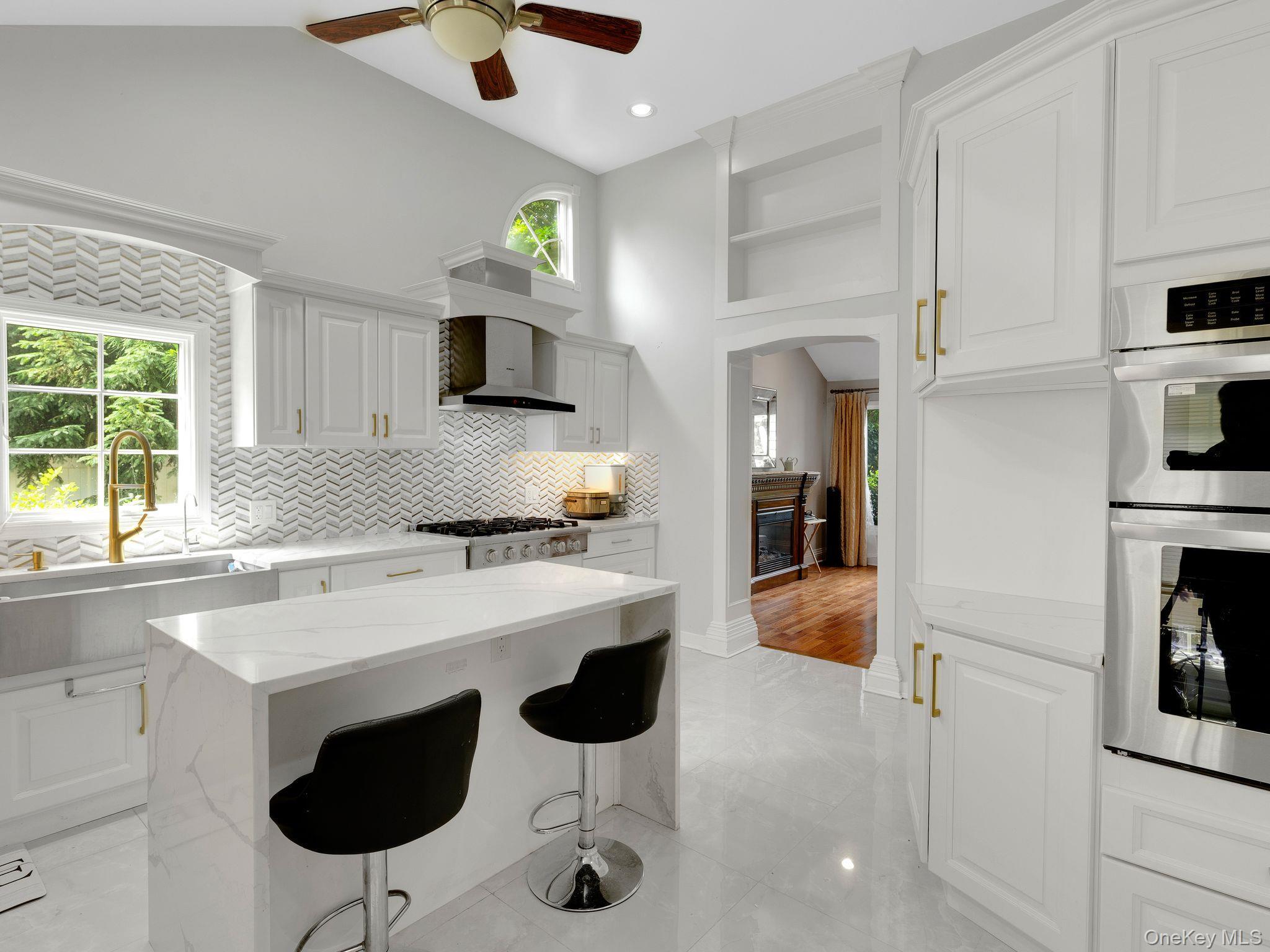 Single Family Sherwood Nassau County, NY 11577, MLS-879200-5