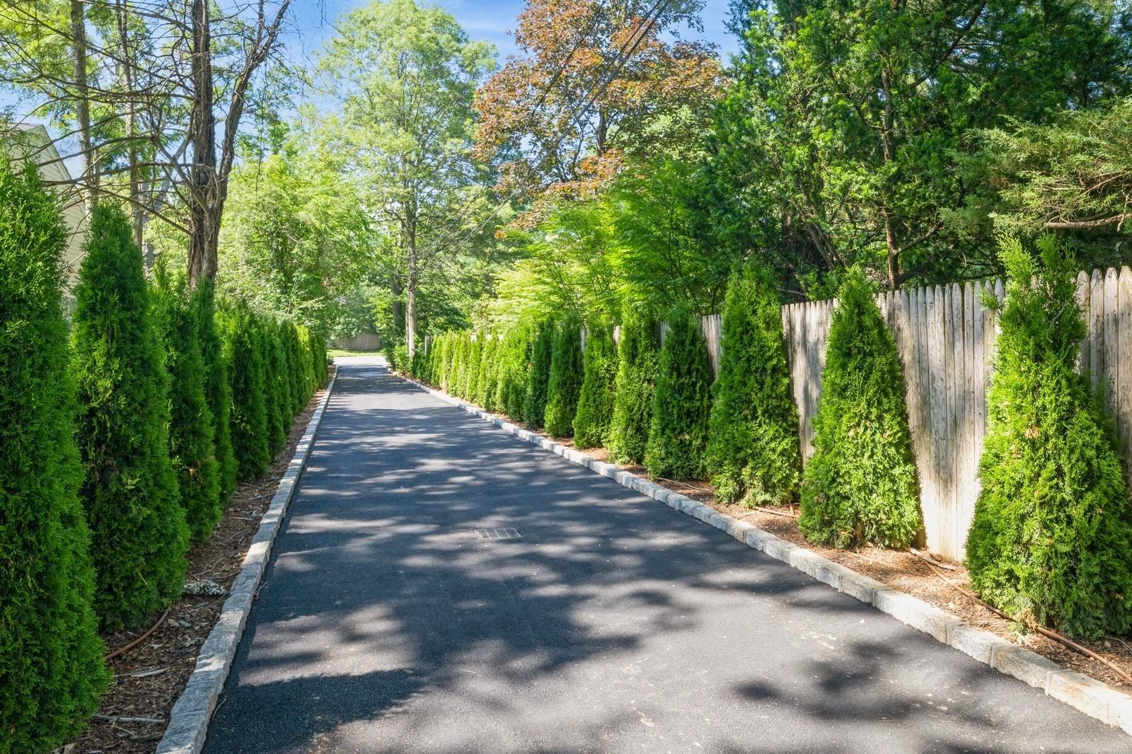 Single Family Cold Spring  Nassau County, NY 11791, MLS-879222-35