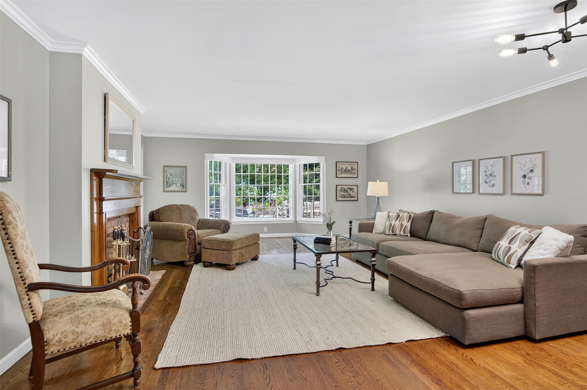 Single Family Split Rock  Nassau County, NY 11791, MLS-879229-8
